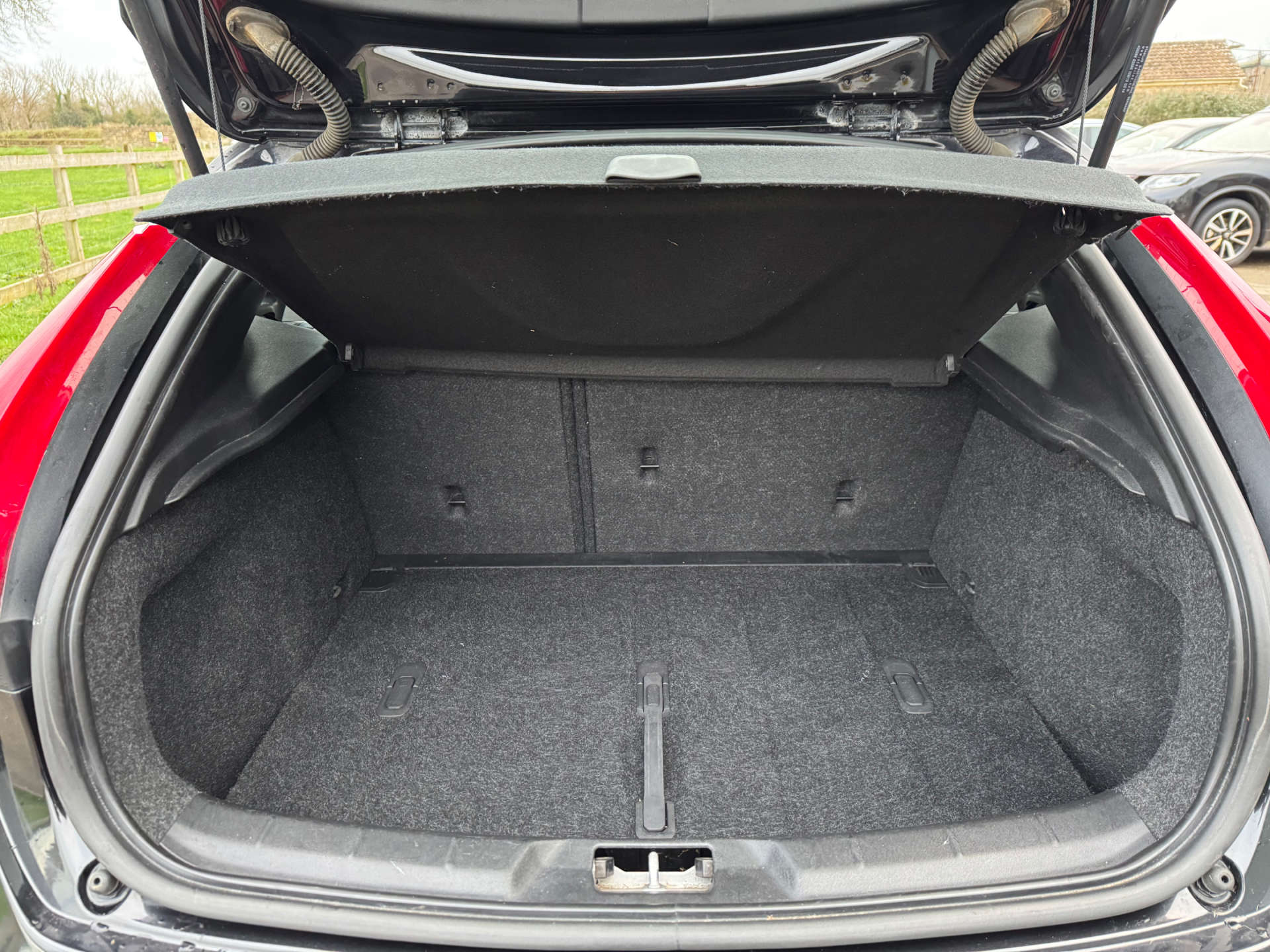 VOLVO V40 2.0 V40 Momentum Edition D2 5dr #41