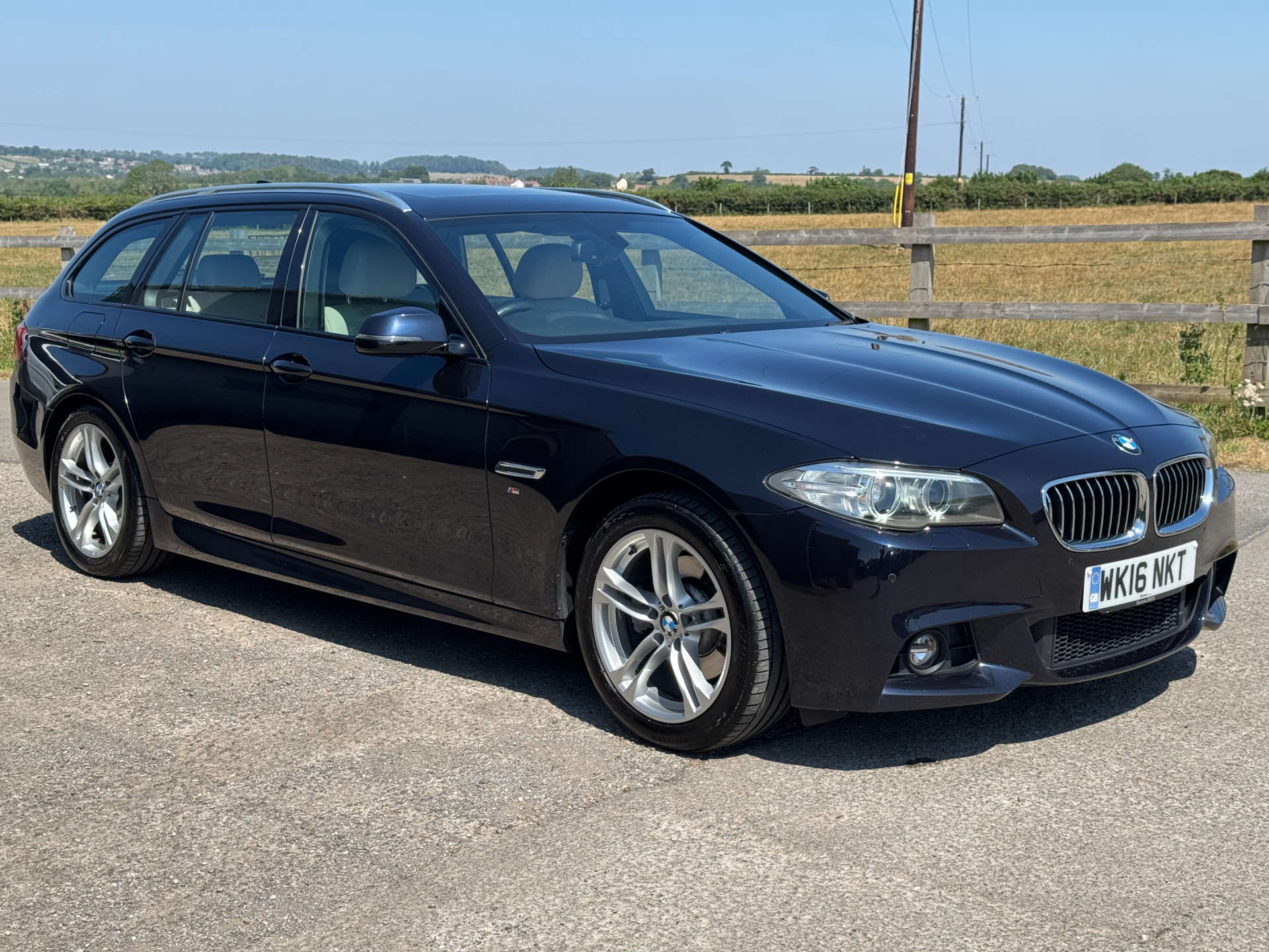 2016 BMW 5 SERIES 2.0 520D M SPORT AUTO 5DR 100,000 MILES 2016 AUTOMATIC DIESEL BLACK... photo