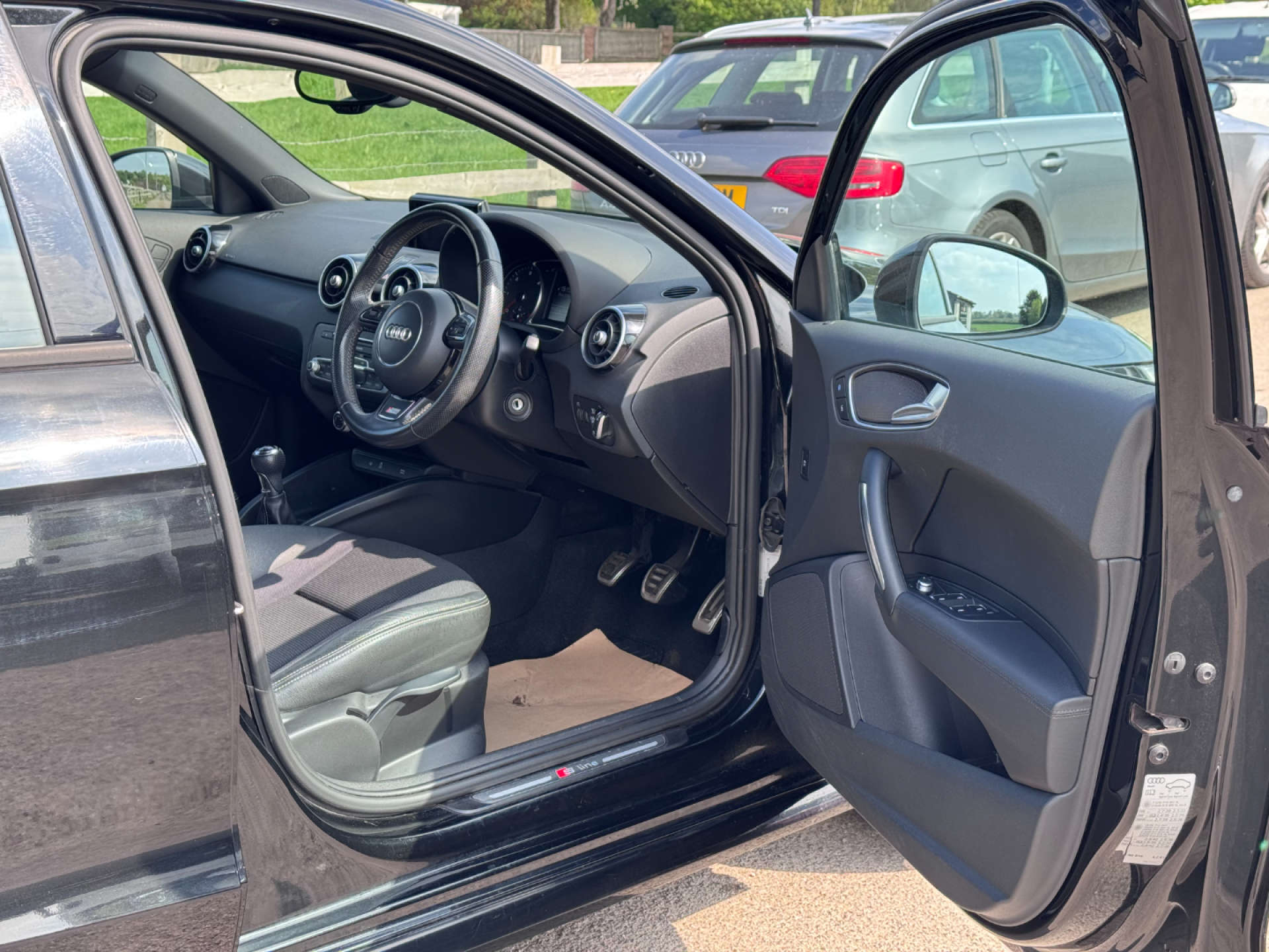 AUDI A1 1.6 A1 Sportback TDI S Line 5dr #12