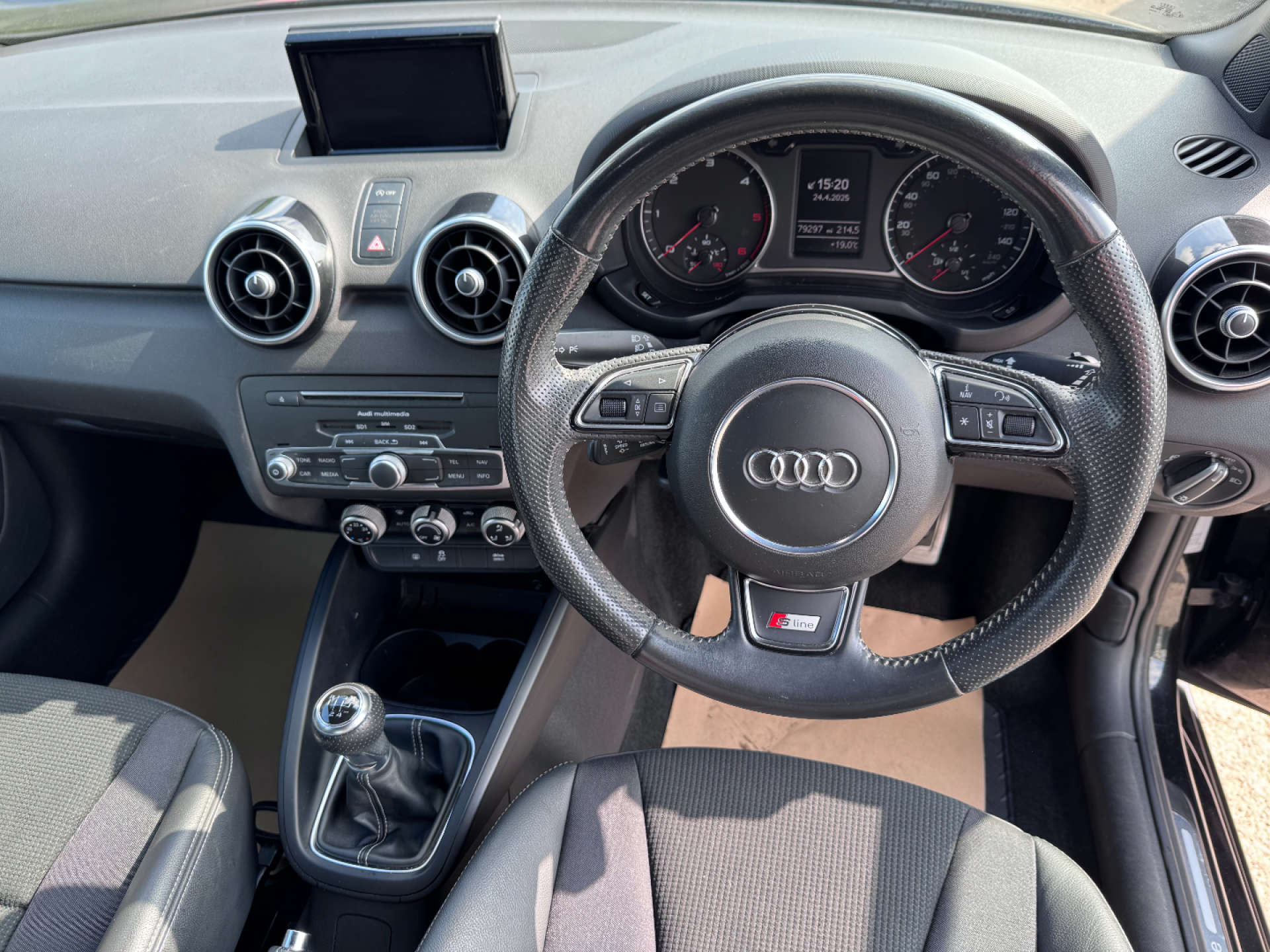 AUDI A1 1.6 A1 Sportback TDI S Line 5dr #17