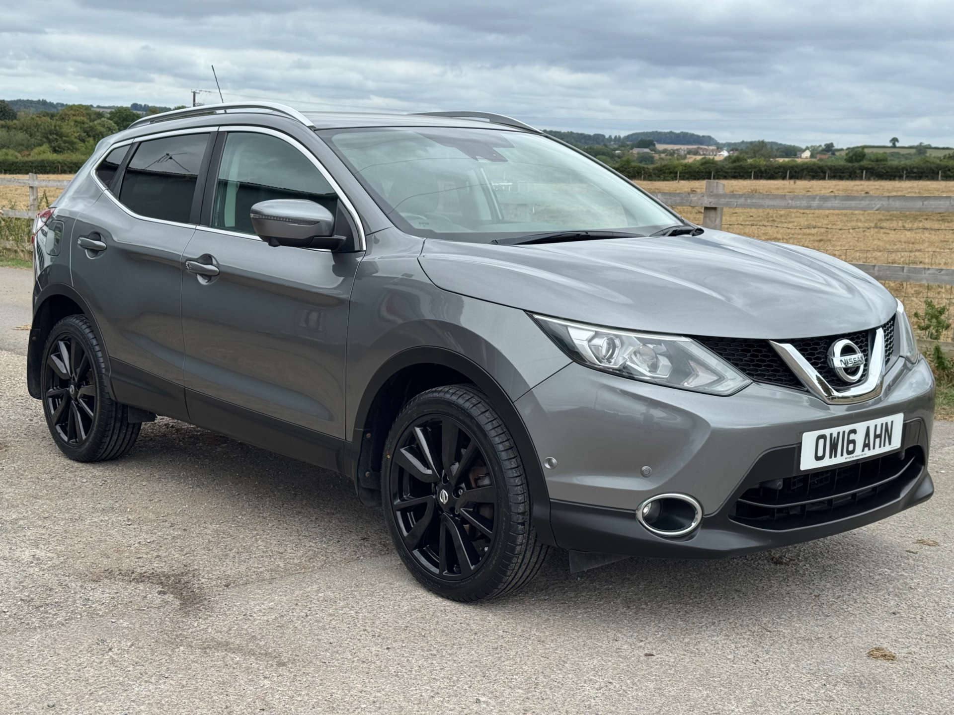 NISSAN QASHQAI 1.5 Qashqai Tekna dCi 5dr