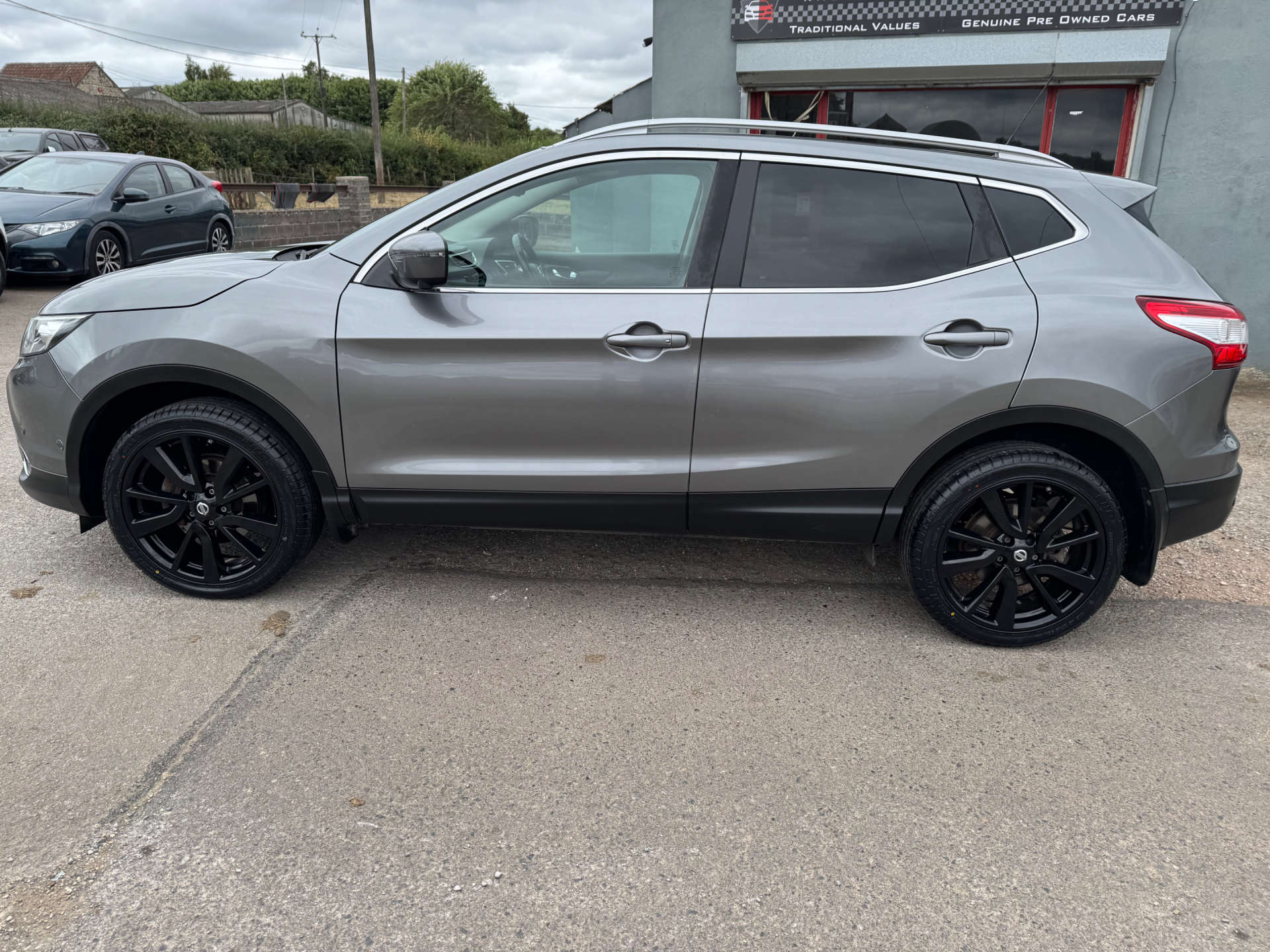 NISSAN QASHQAI 1.5 Qashqai Tekna dCi 5dr #3