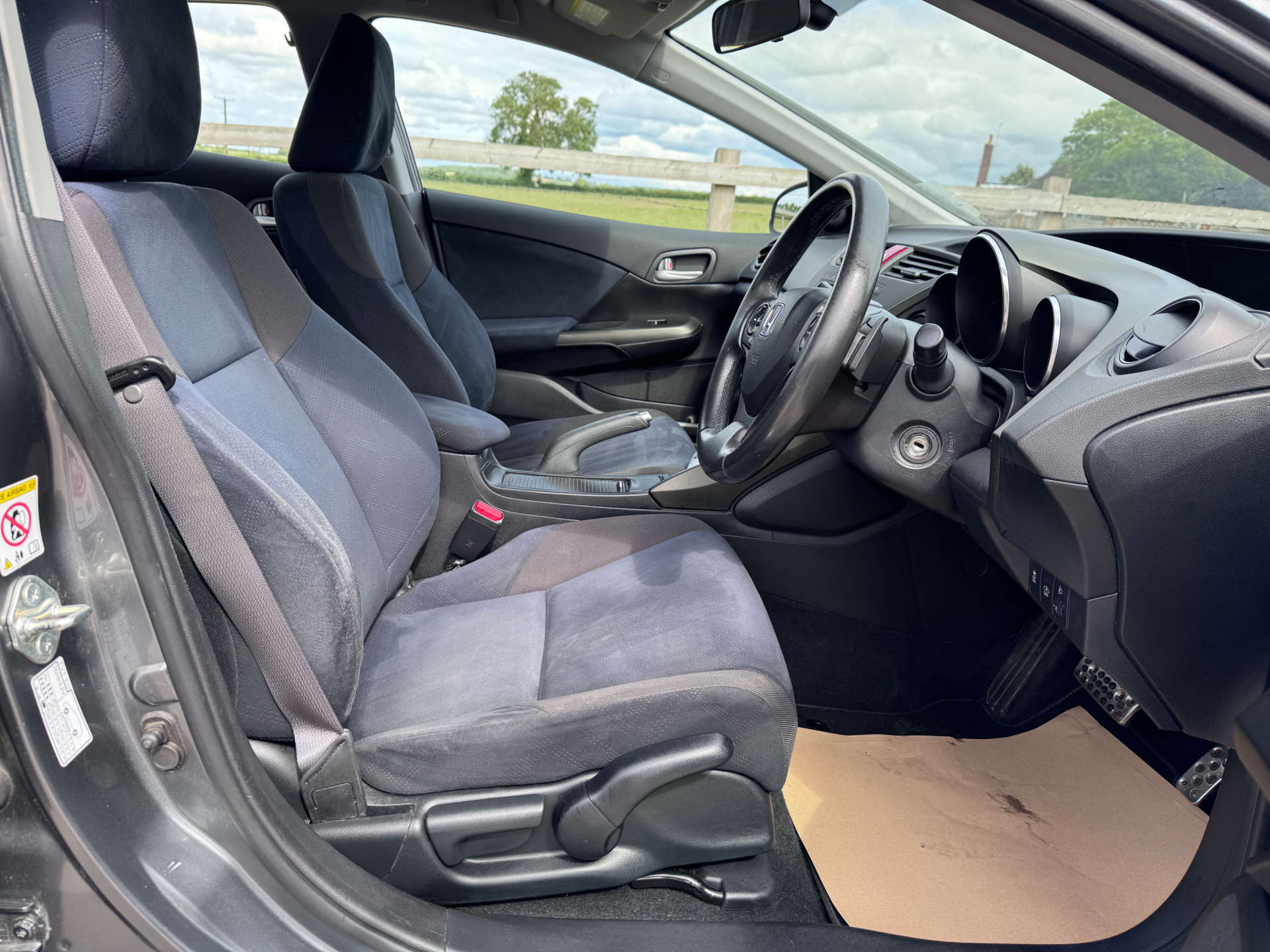 HONDA CIVIC 1.8 Civic i-VTec ES Auto 5dr #9