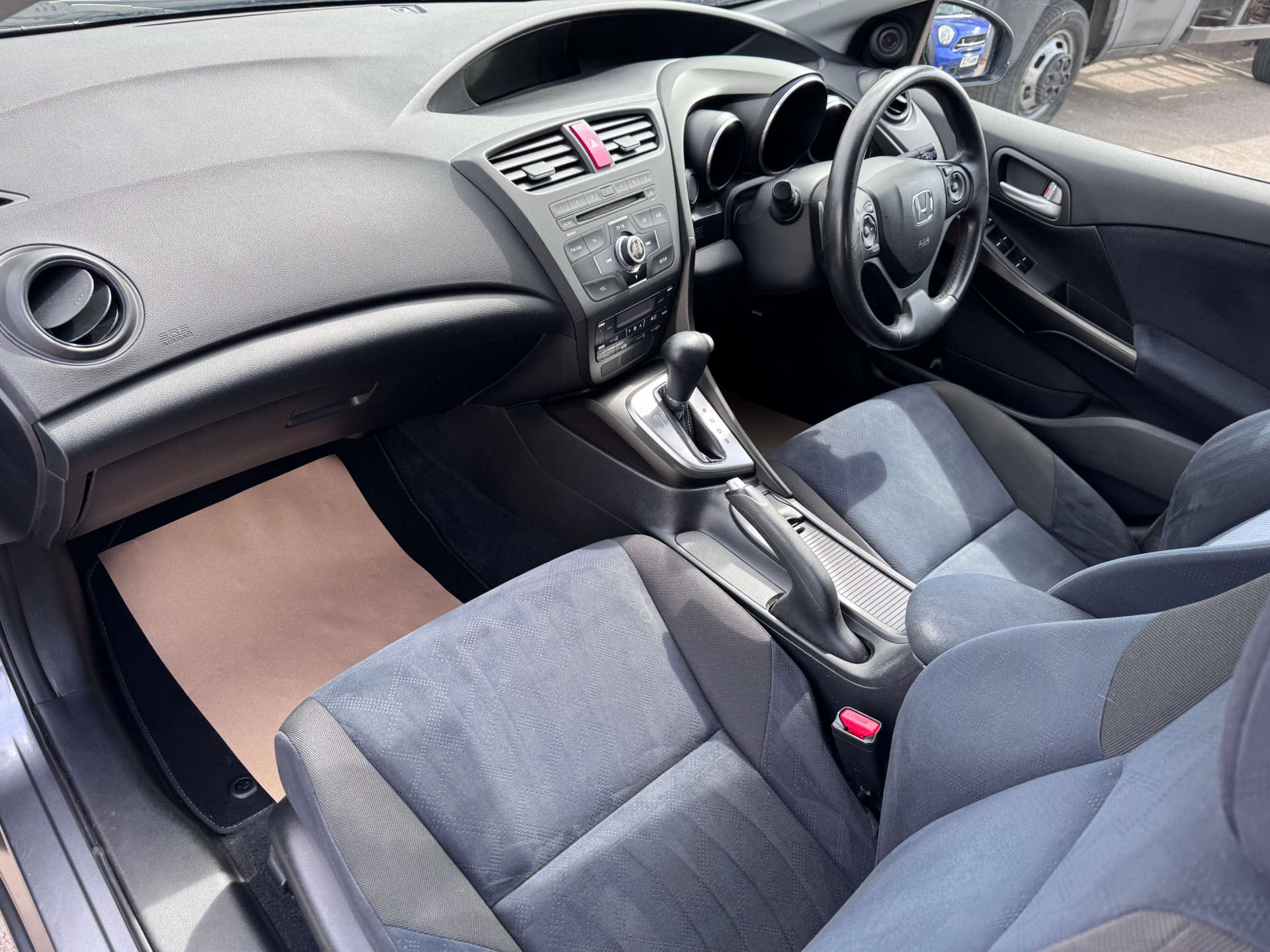 HONDA CIVIC 1.8 Civic i-VTec ES Auto 5dr #17