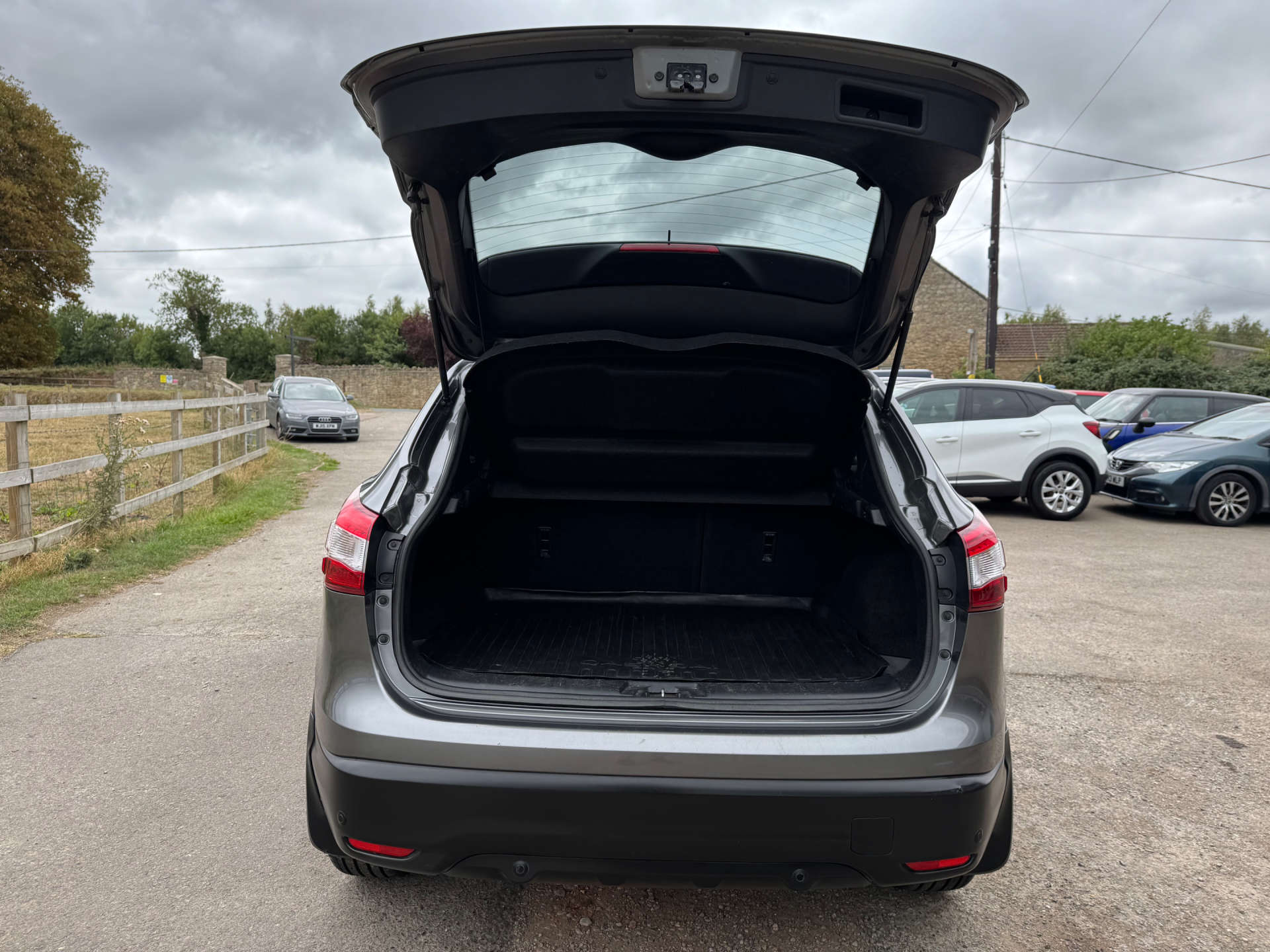 NISSAN QASHQAI 1.5 Qashqai Tekna dCi 5dr #52