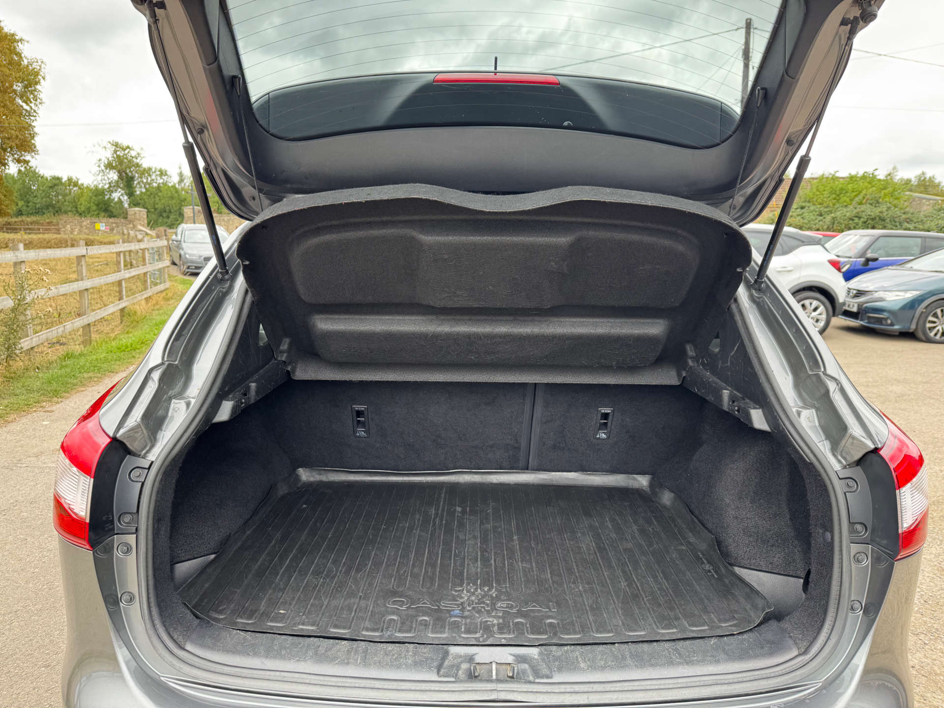 NISSAN QASHQAI 1.5 Qashqai Tekna dCi 5dr #53