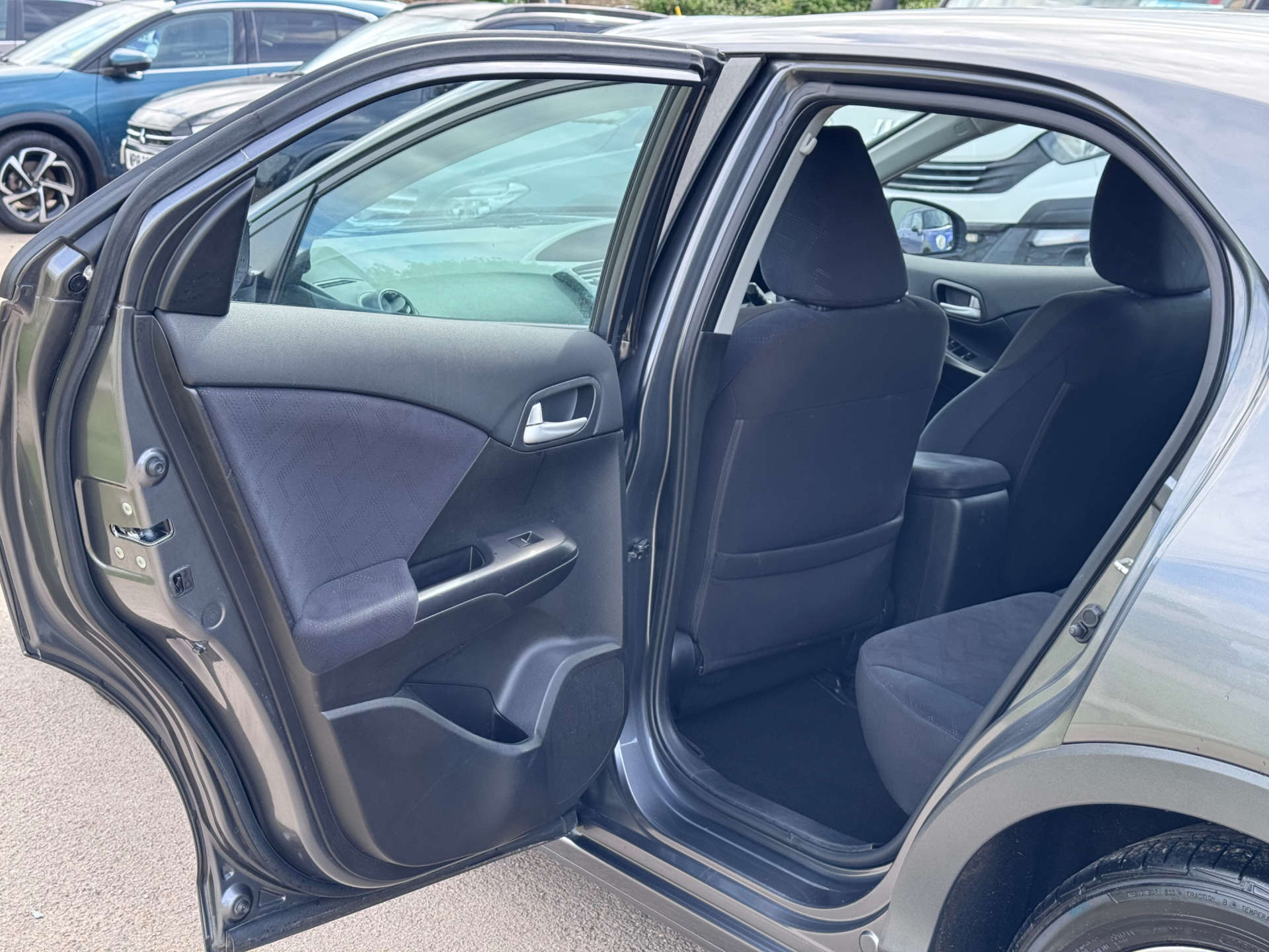 HONDA CIVIC 1.8 Civic i-VTec ES Auto 5dr #29