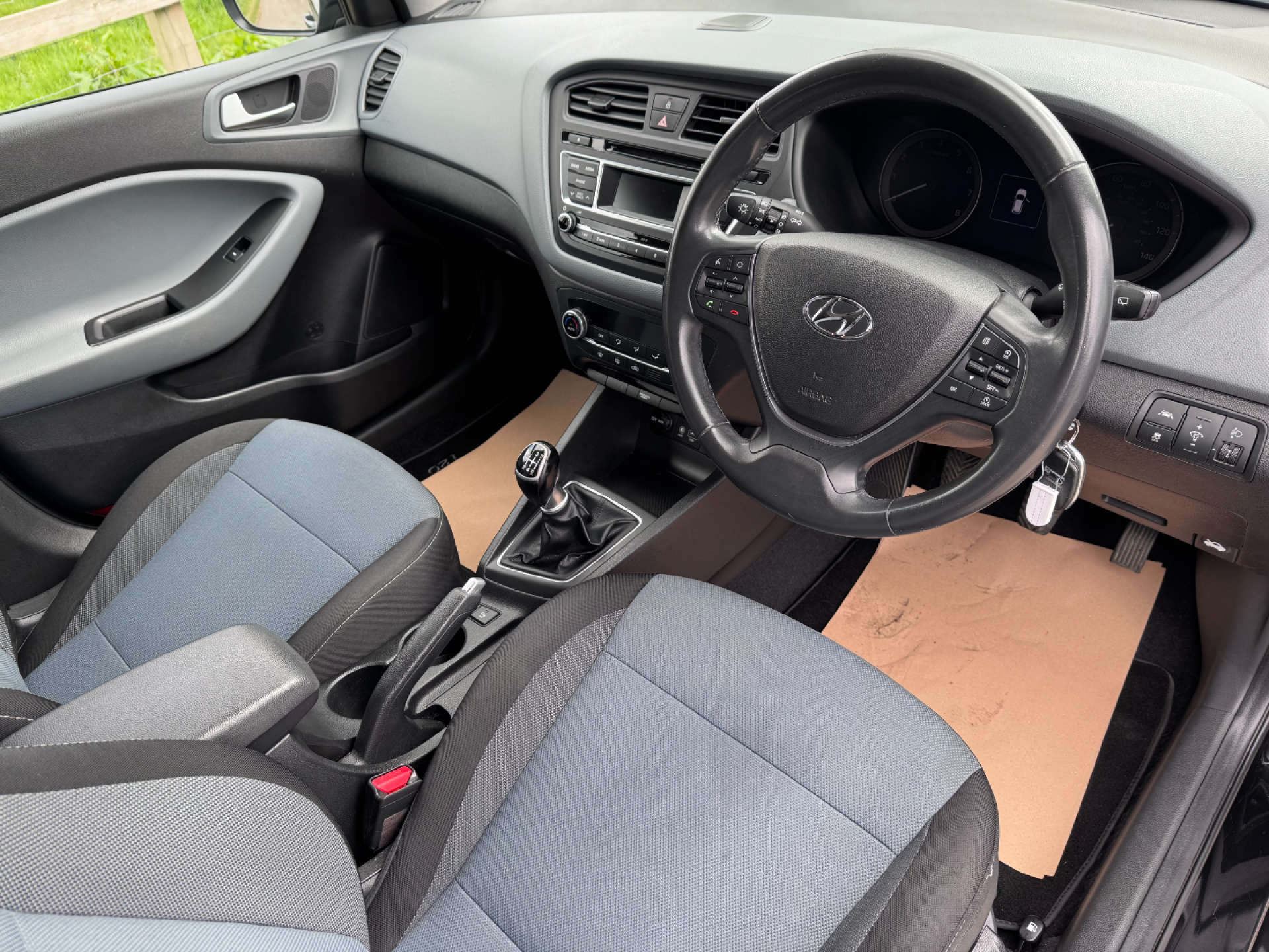 HYUNDAI I20 1.4 i20 Premium MPI 5dr #10