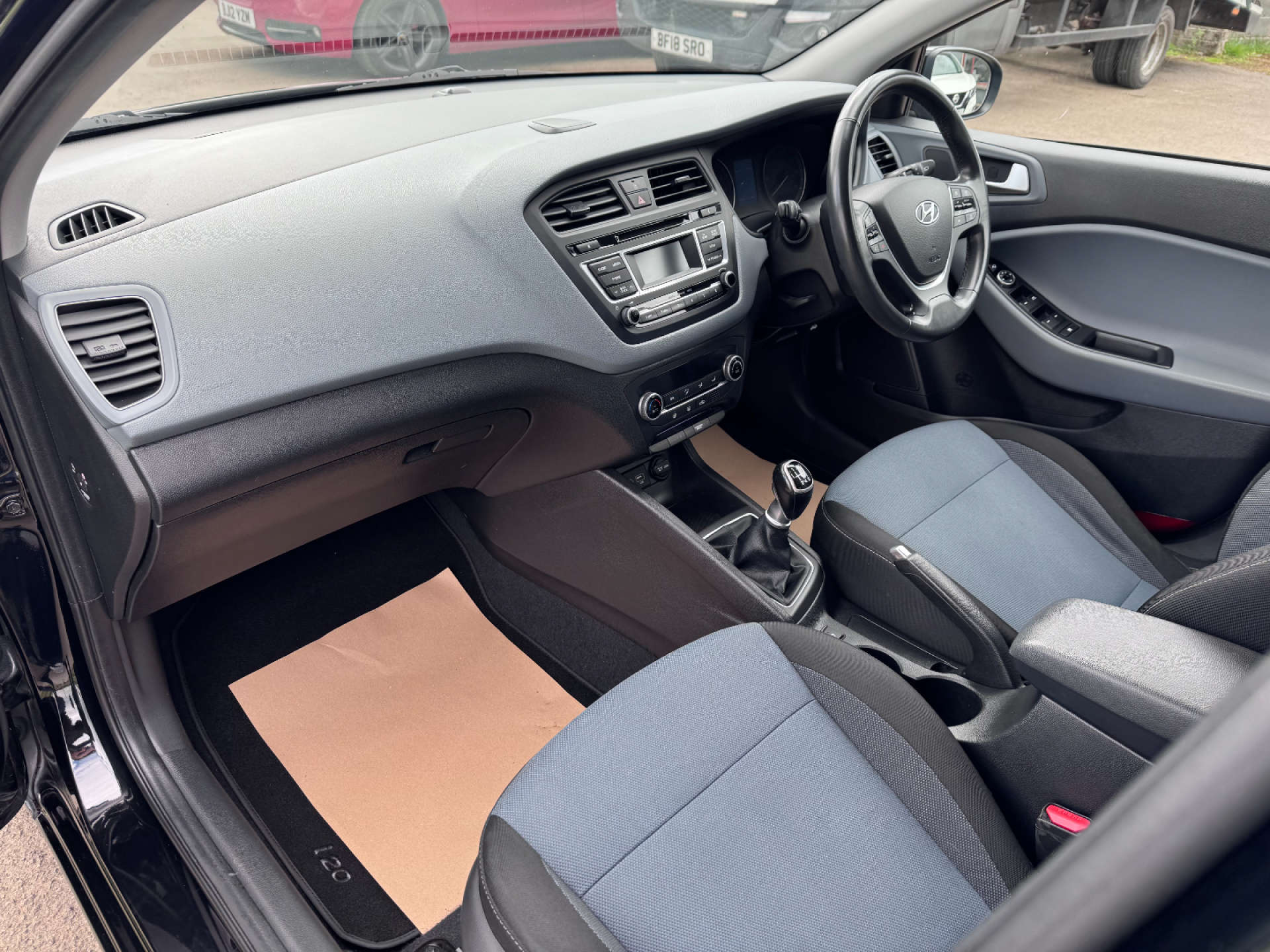 HYUNDAI I20 1.4 i20 Premium MPI 5dr #25
