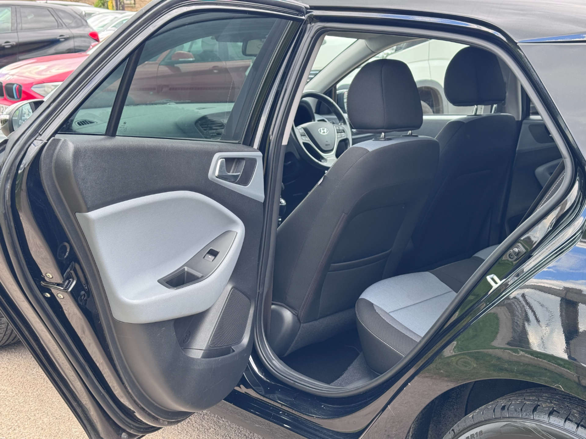 HYUNDAI I20 1.4 i20 Premium MPI 5dr #26