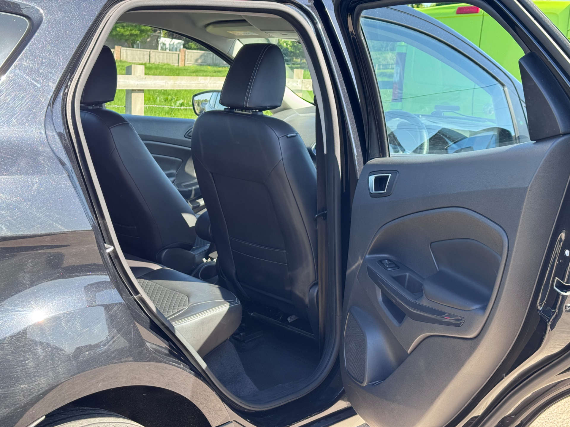 FORD ECOSPORT 1.5 EcoSport Titanium TDCI 5dr #32