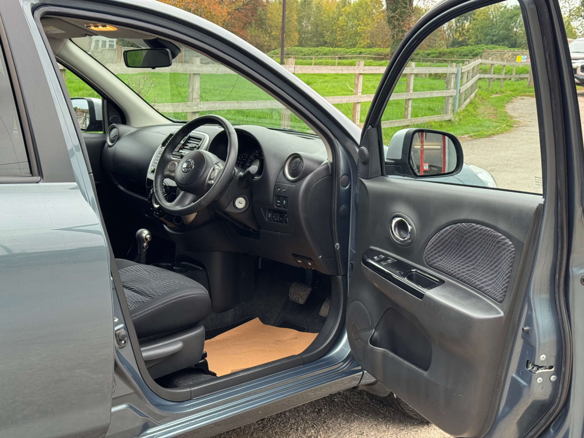 NISSAN MICRA 1.2 Micra N-Tec CVT 5dr #8