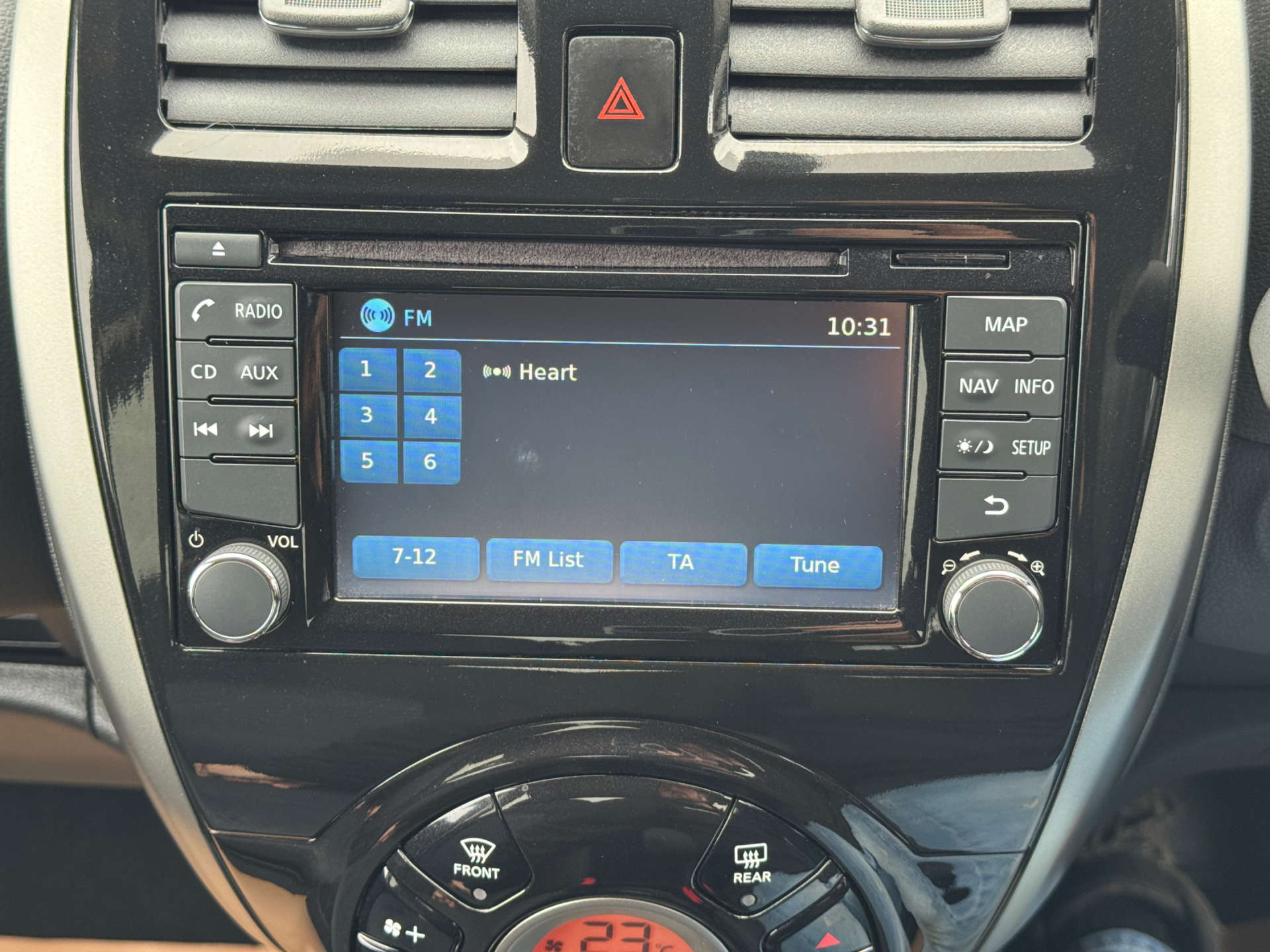 NISSAN MICRA 1.2 Micra N-Tec CVT 5dr #33