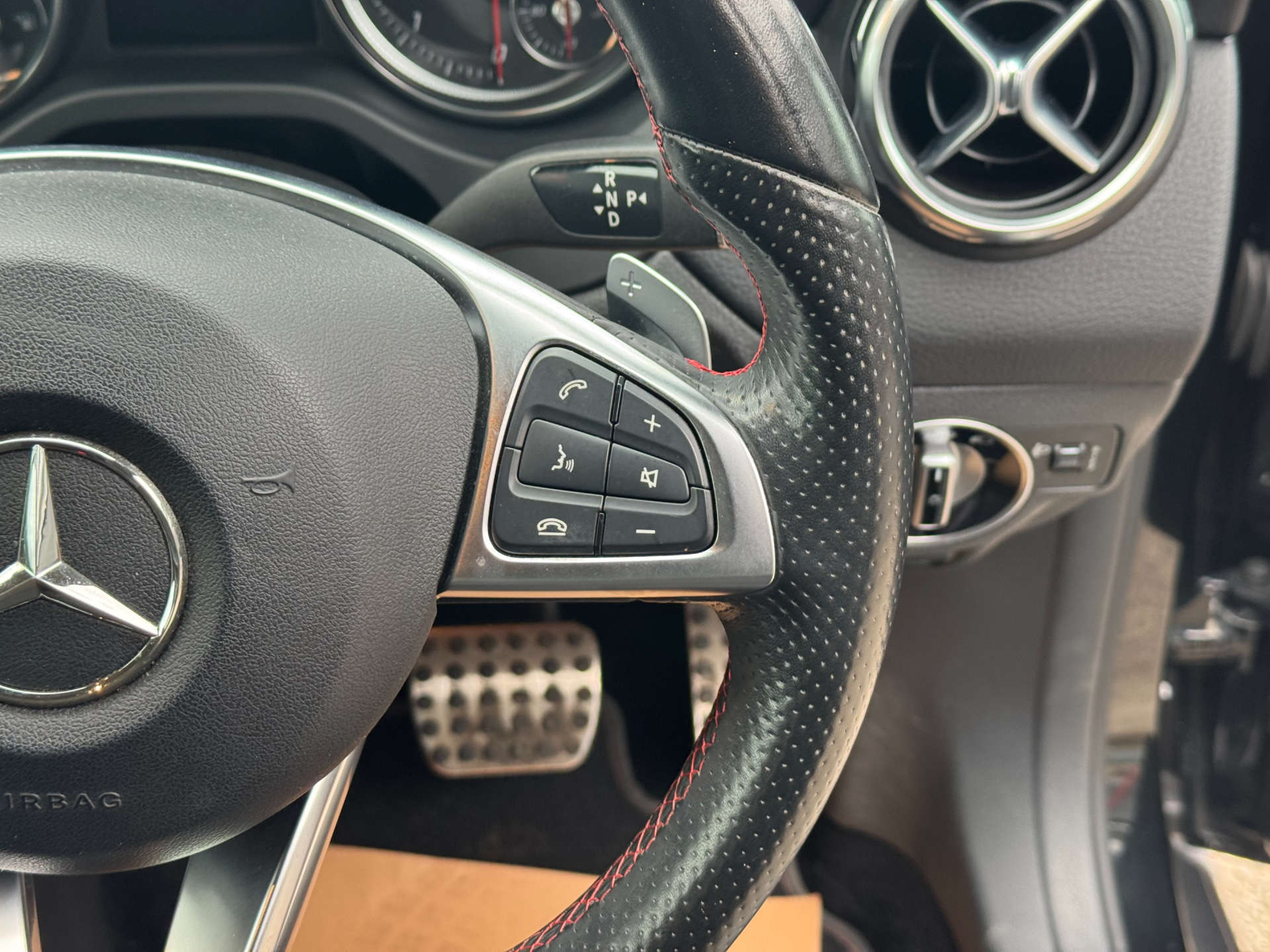 MERCEDES-BENZ GLA 2.1 GLA 200 AMG Line D 4Matic Auto 4WD 5dr #15