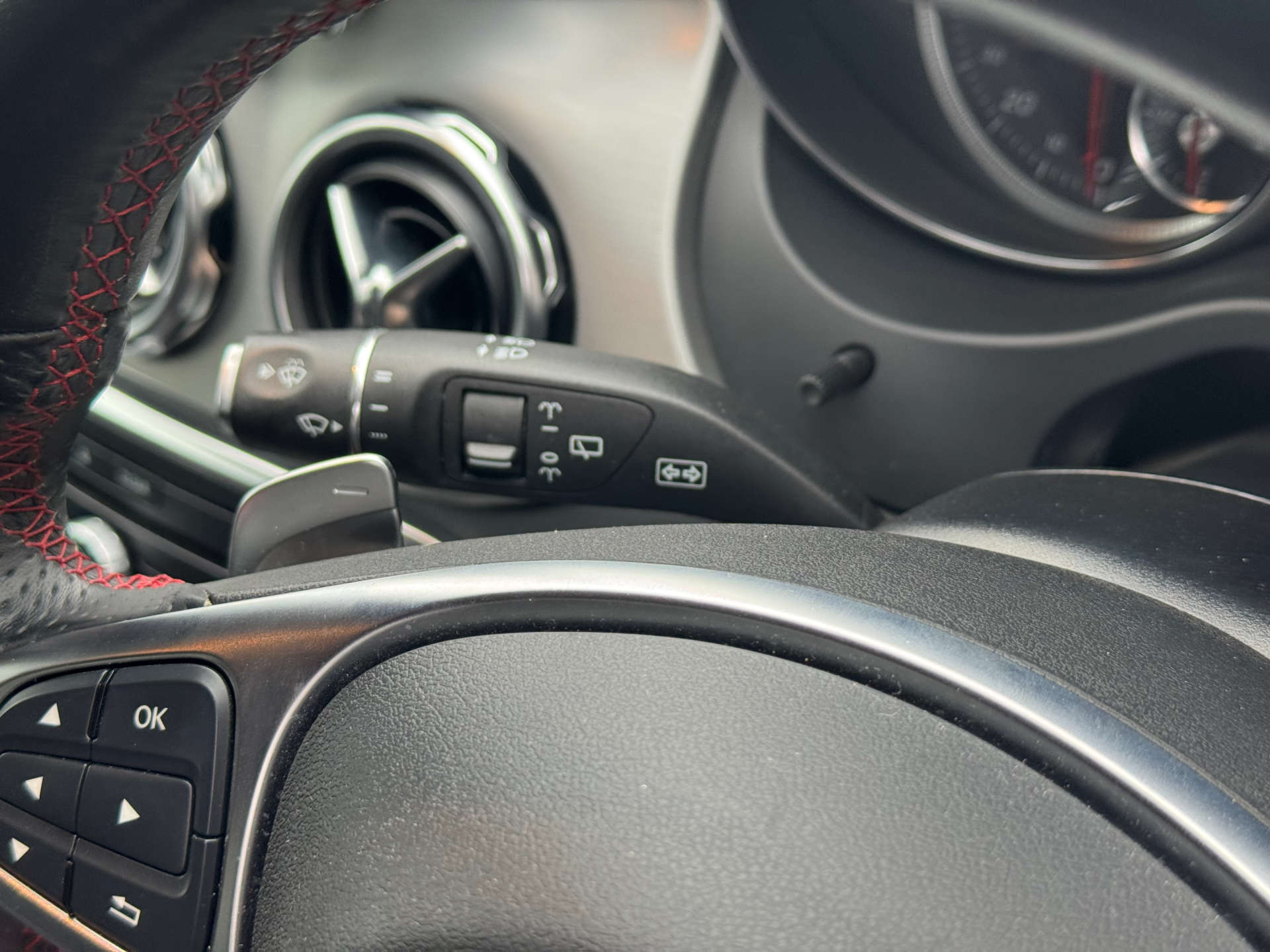 MERCEDES-BENZ GLA 2.1 GLA 200 AMG Line D 4Matic Auto 4WD 5dr #16