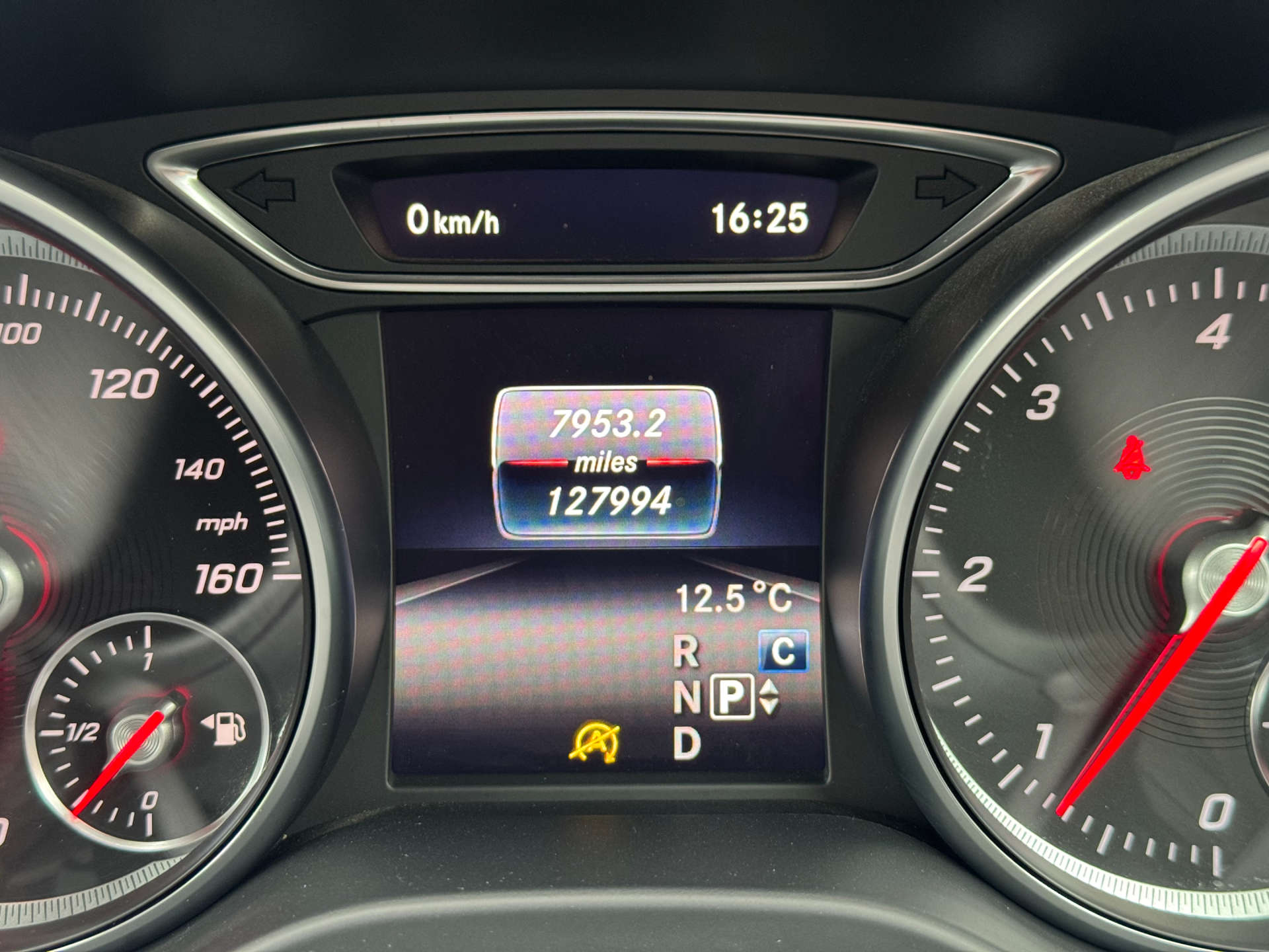 MERCEDES-BENZ GLA 2.1 GLA 200 AMG Line D 4Matic Auto 4WD 5dr #23