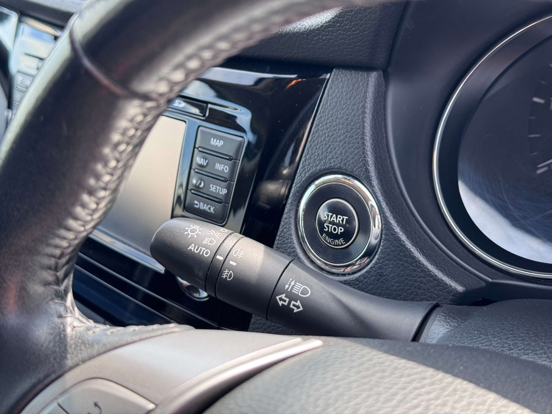 NISSAN QASHQAI 1.5 Qashqai N-Connecta dCi 5dr #17