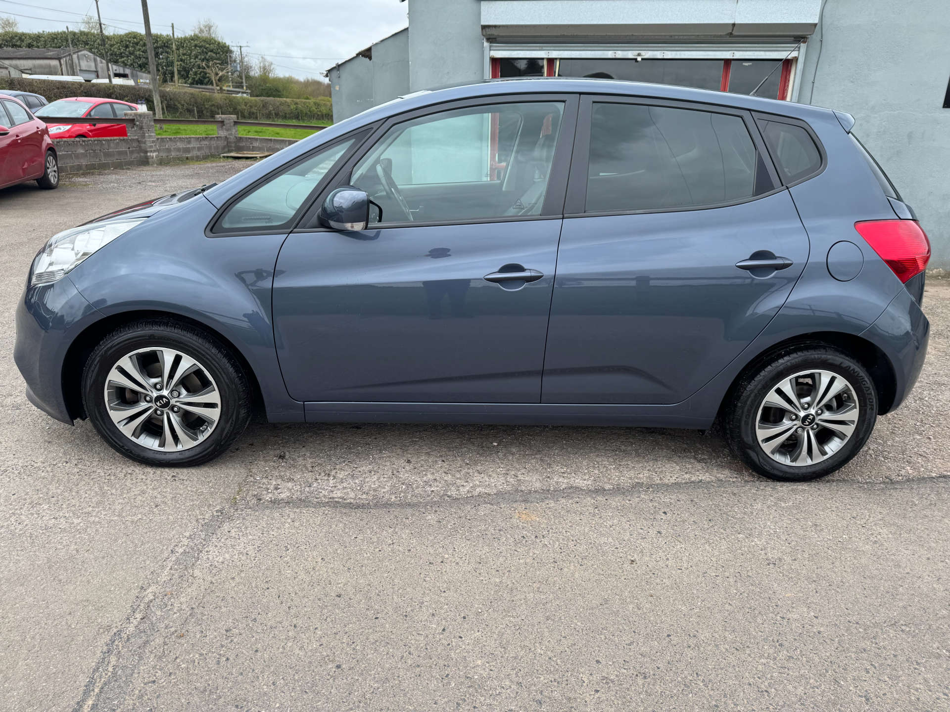 KIA VENGA 1.6 Venga 3 ISG 5dr #3