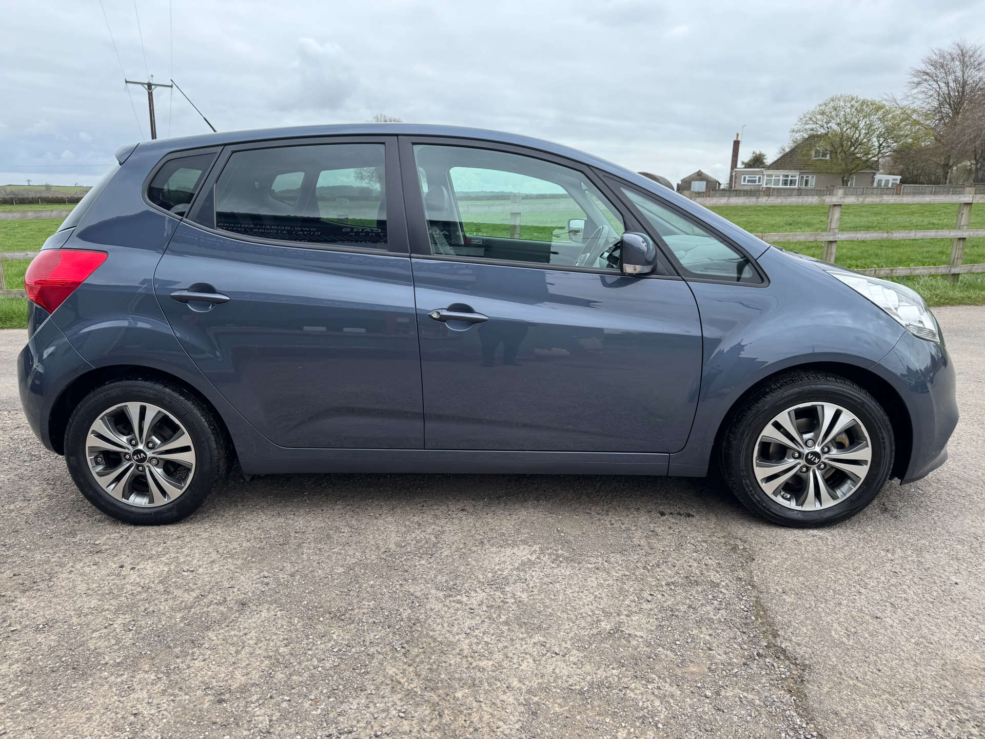KIA VENGA 1.6 Venga 3 ISG 5dr #4