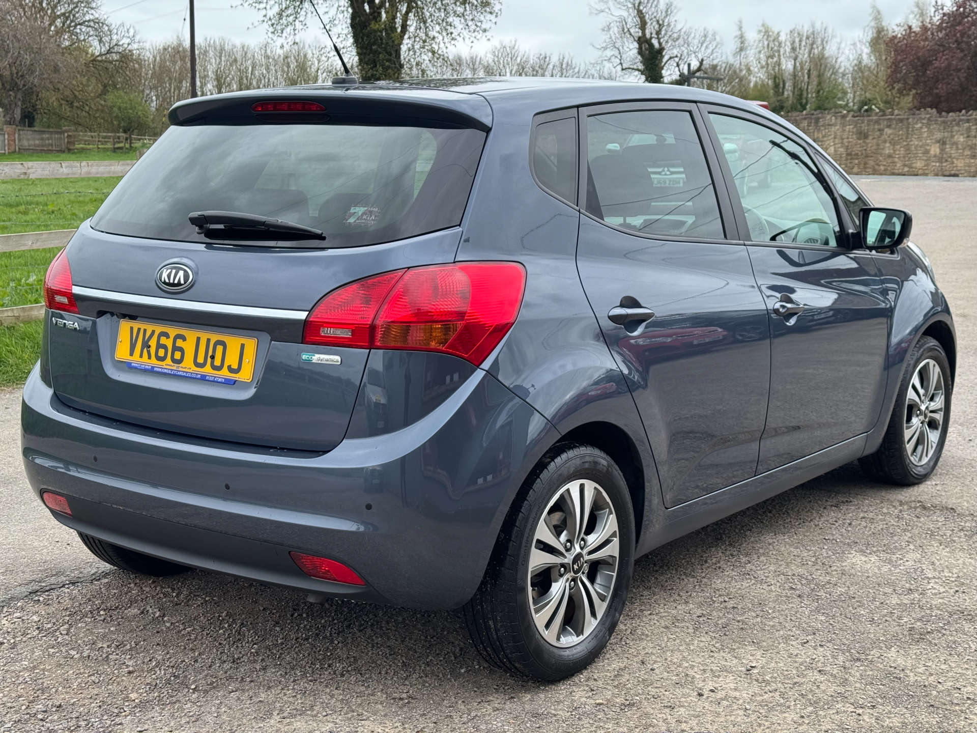 KIA VENGA 1.6 Venga 3 ISG 5dr #7
