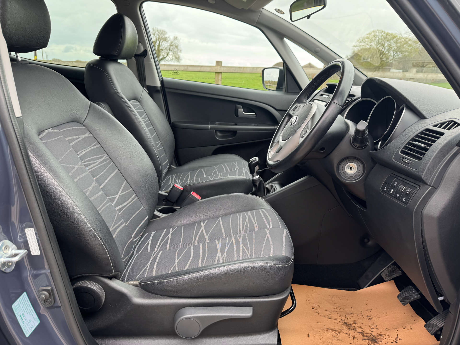 KIA VENGA 1.6 Venga 3 ISG 5dr #9