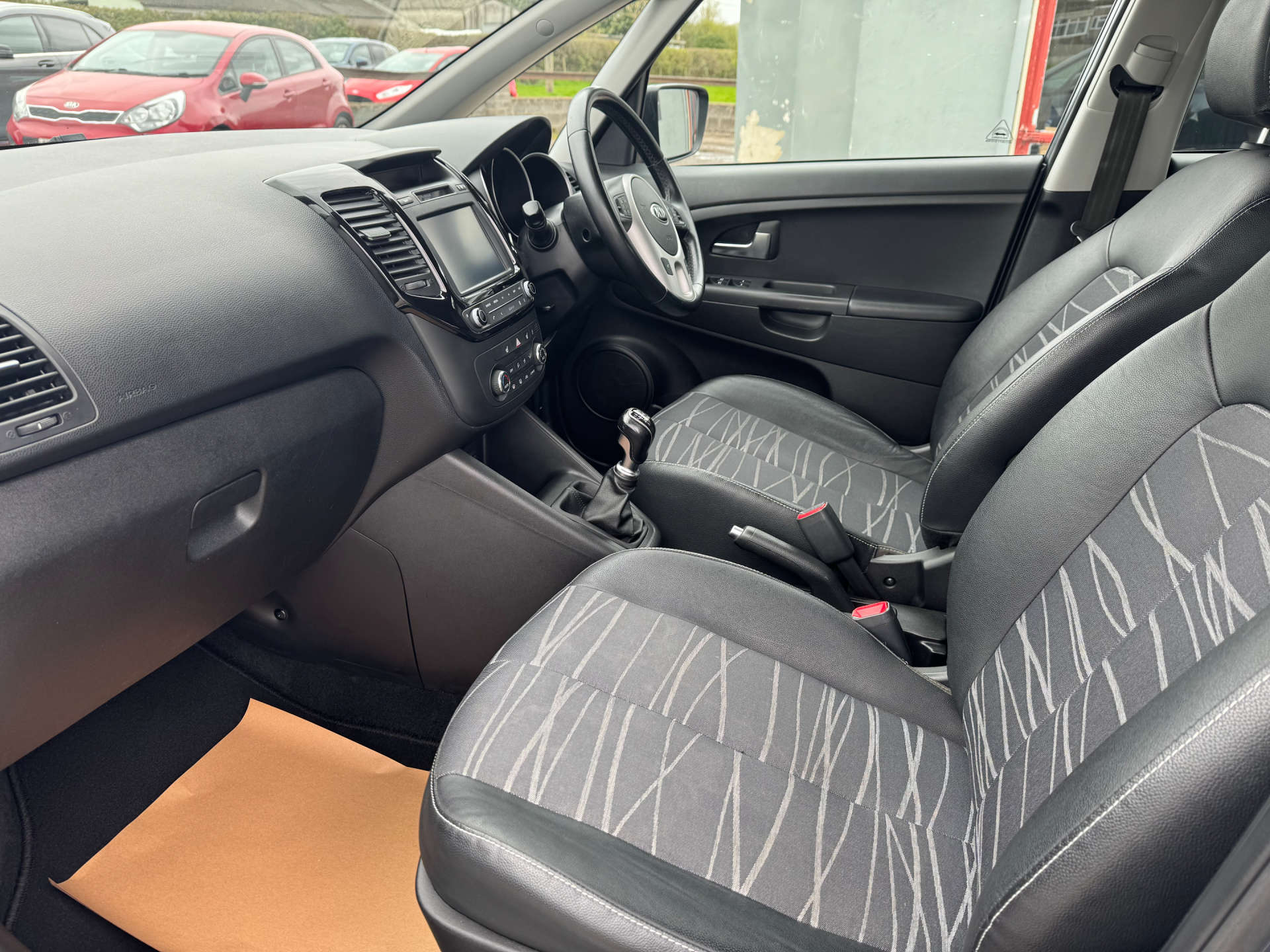 KIA VENGA 1.6 Venga 3 ISG 5dr #22