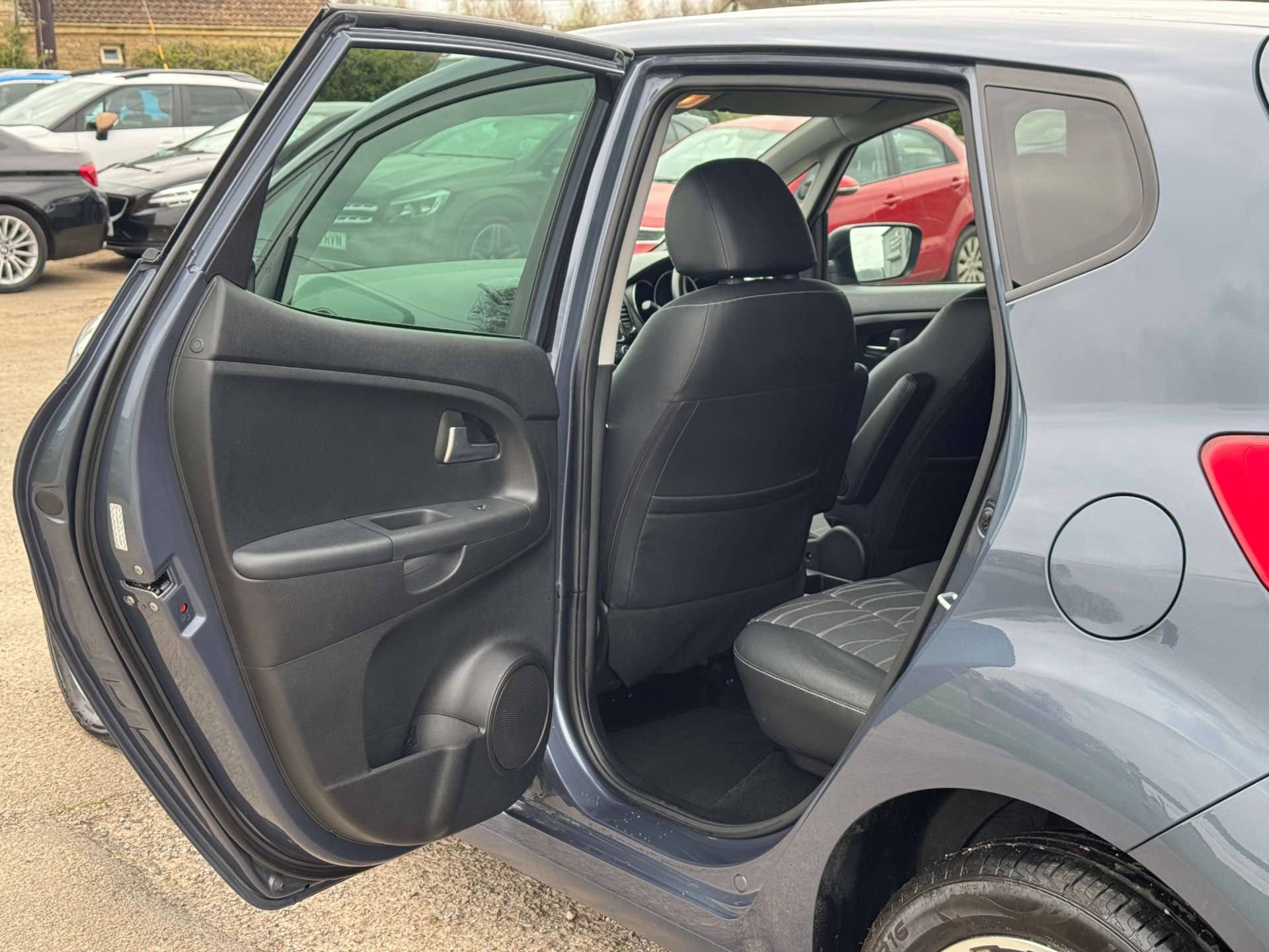 KIA VENGA 1.6 Venga 3 ISG 5dr #32