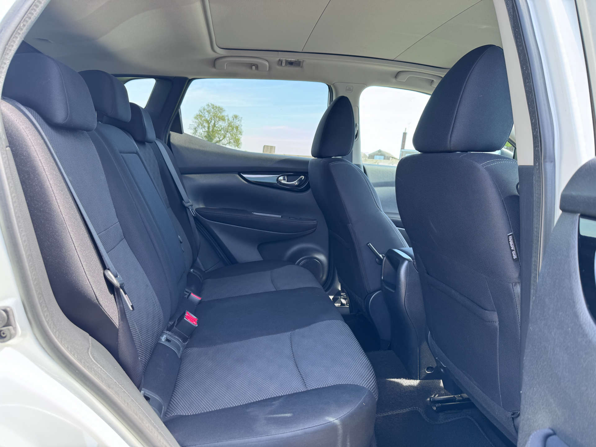 NISSAN QASHQAI 1.5 Qashqai N-Connecta dCi 5dr #37