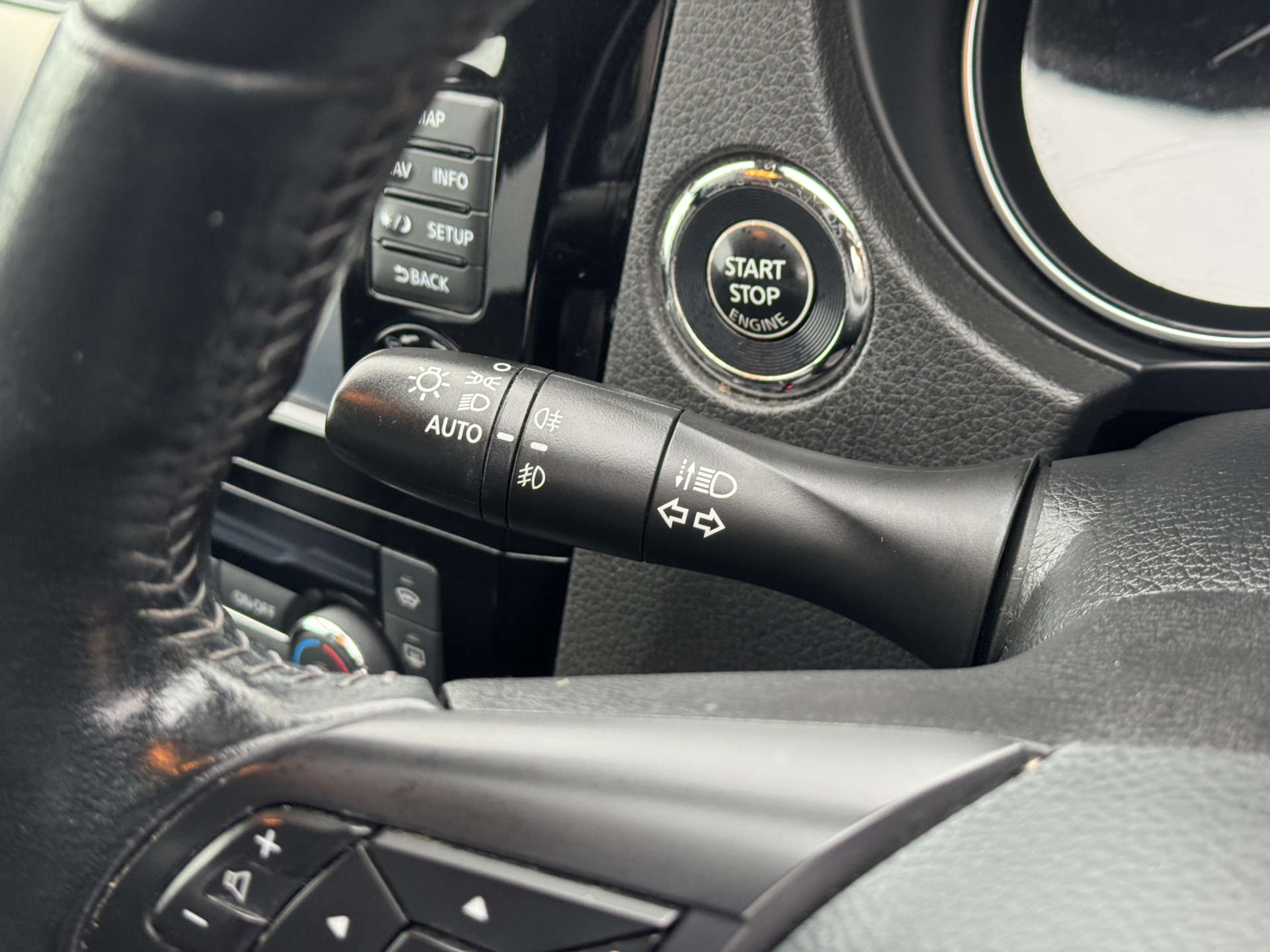 NISSAN QASHQAI 1.5 Qashqai Tekna dCi 5dr #18