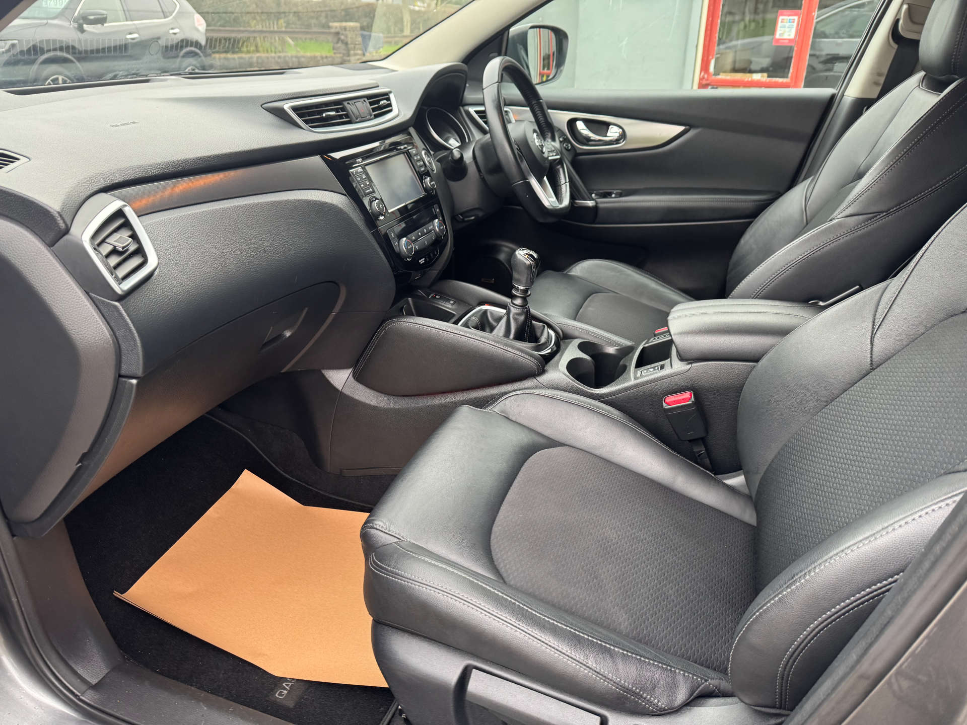 NISSAN QASHQAI 1.5 Qashqai Tekna dCi 5dr #25