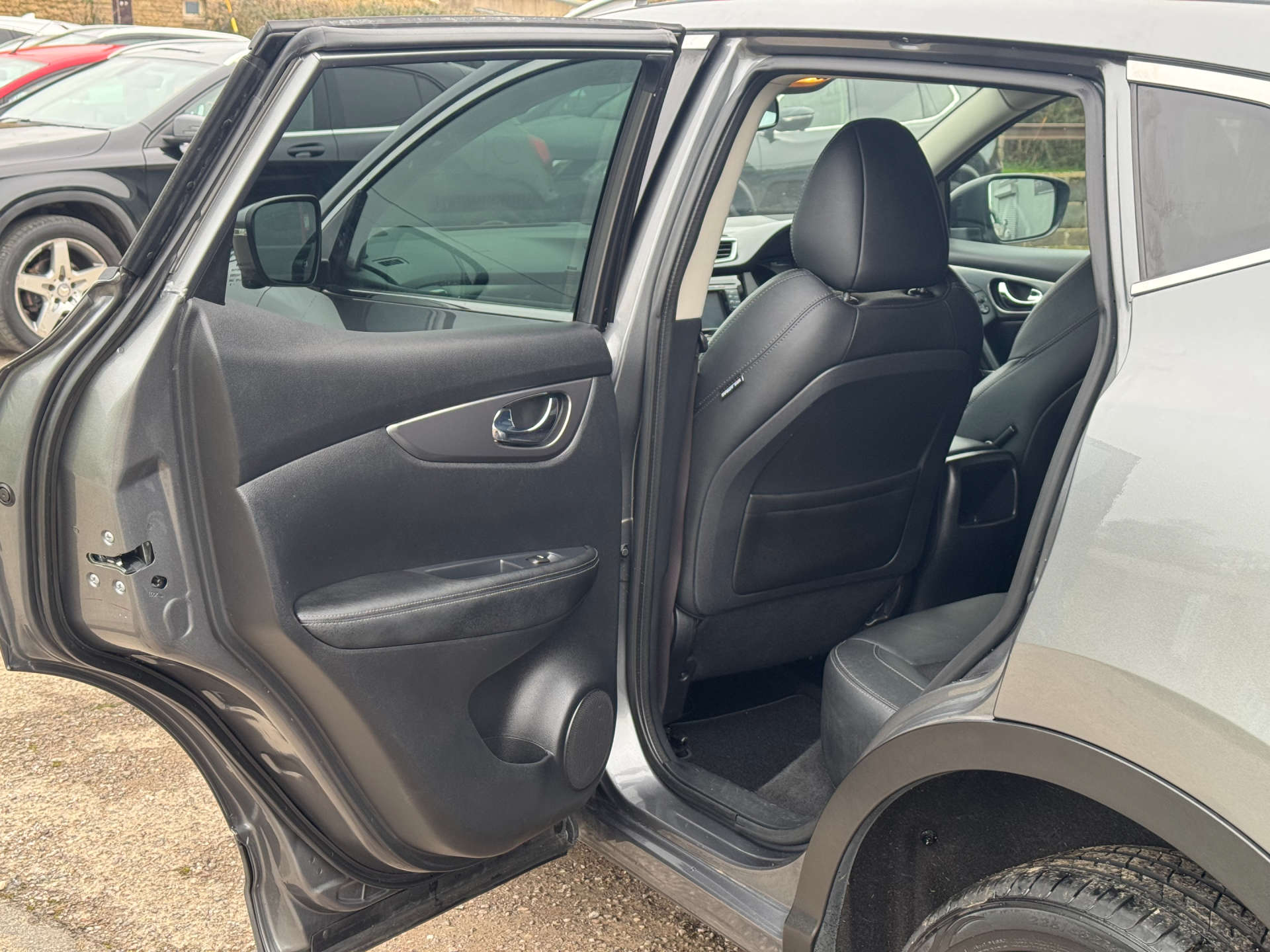 NISSAN QASHQAI 1.5 Qashqai Tekna dCi 5dr #37