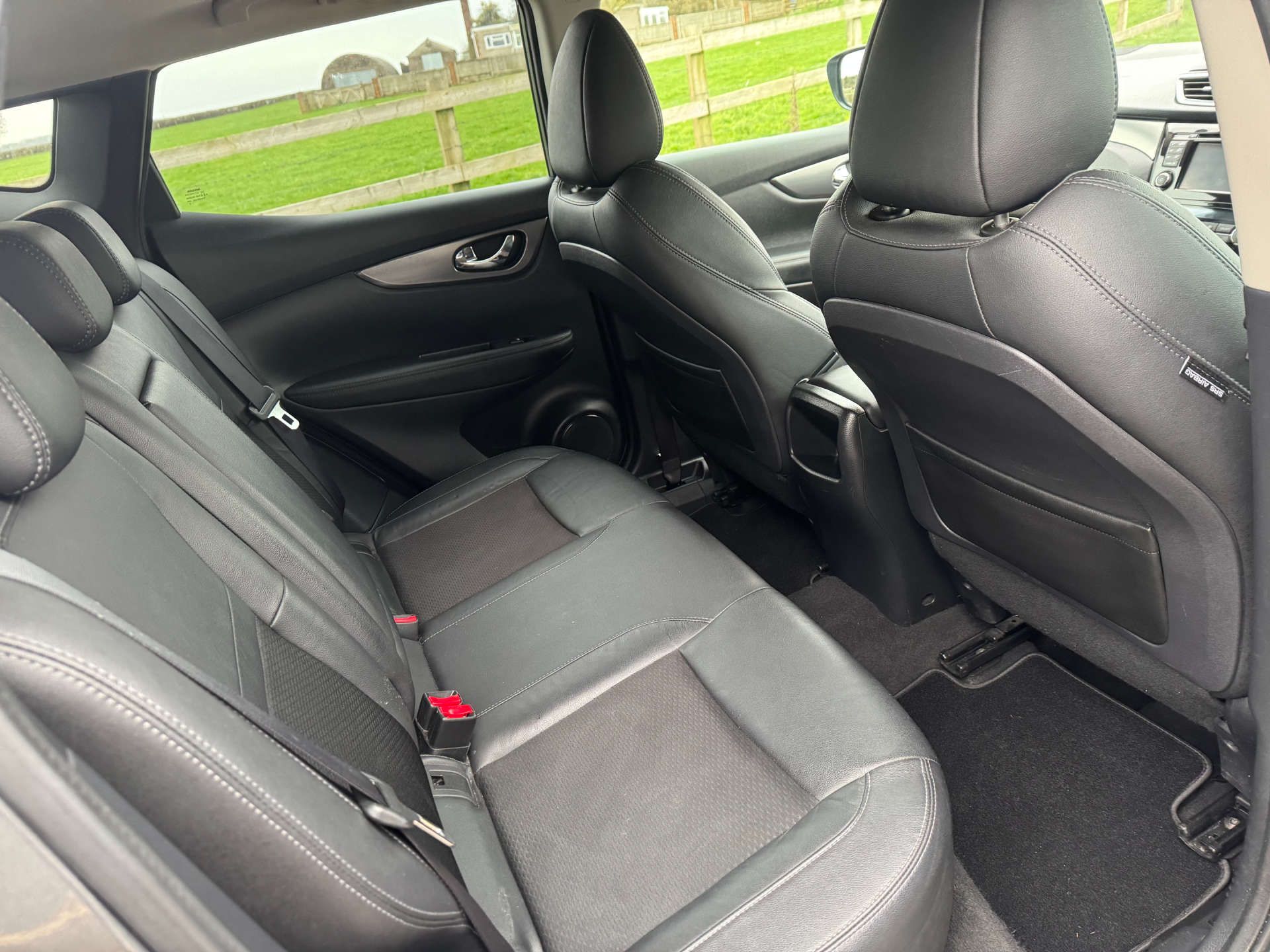 NISSAN QASHQAI 1.5 Qashqai Tekna dCi 5dr #44