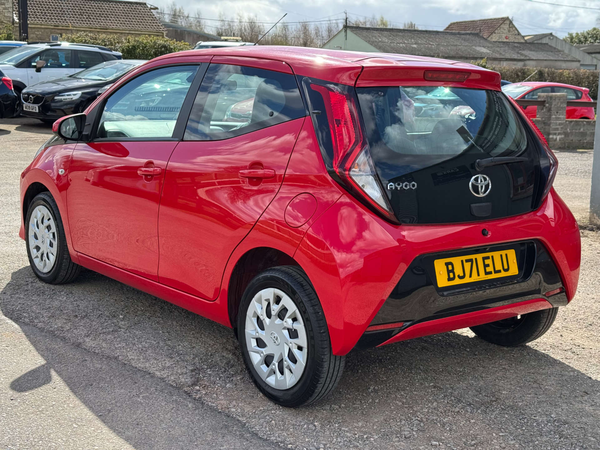 TOYOTA AYGO 1.0 Aygo X-Play TSS VVT-i 5dr #7