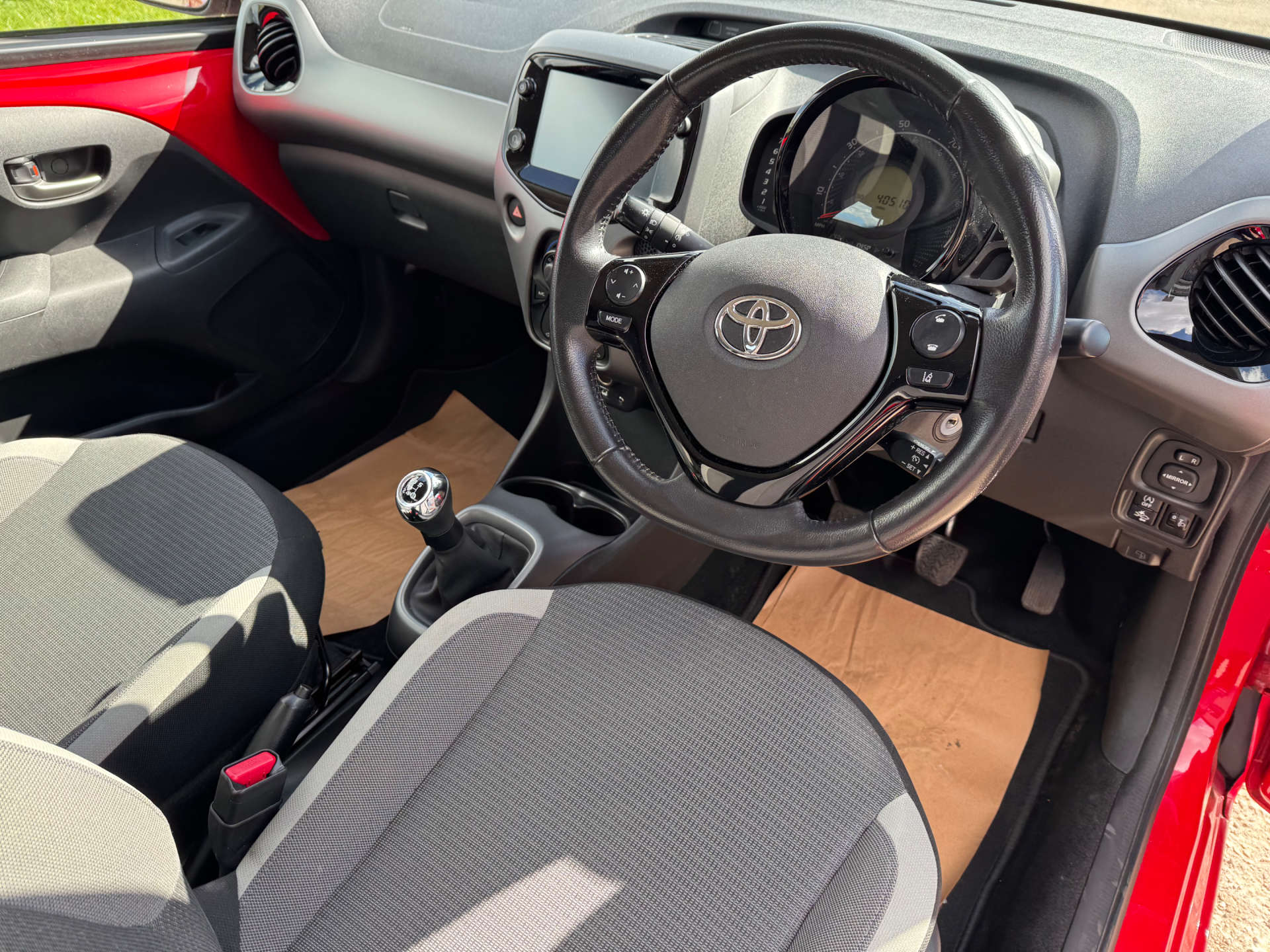 TOYOTA AYGO 1.0 Aygo X-Play TSS VVT-i 5dr #12