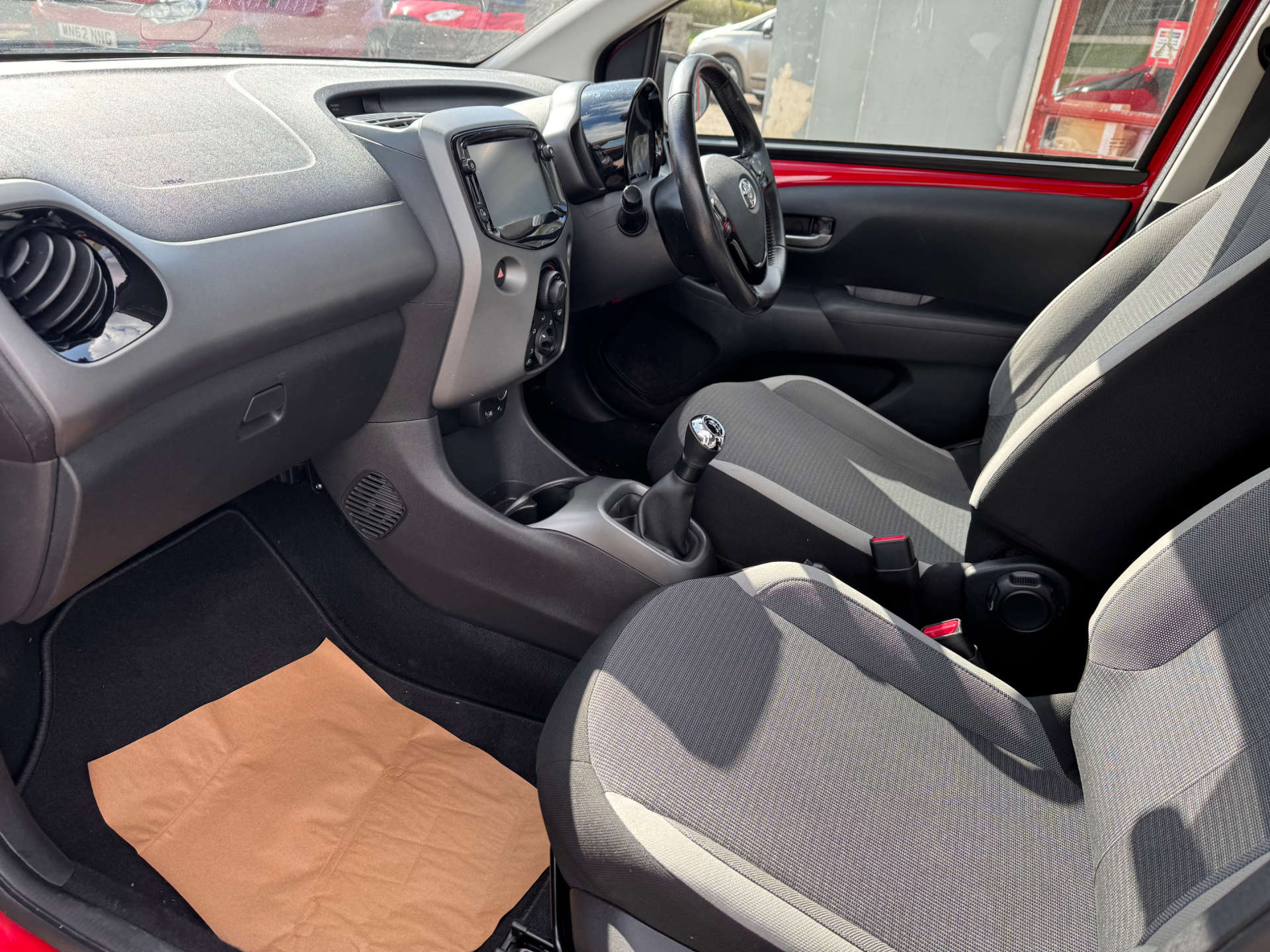 TOYOTA AYGO 1.0 Aygo X-Play TSS VVT-i 5dr #19