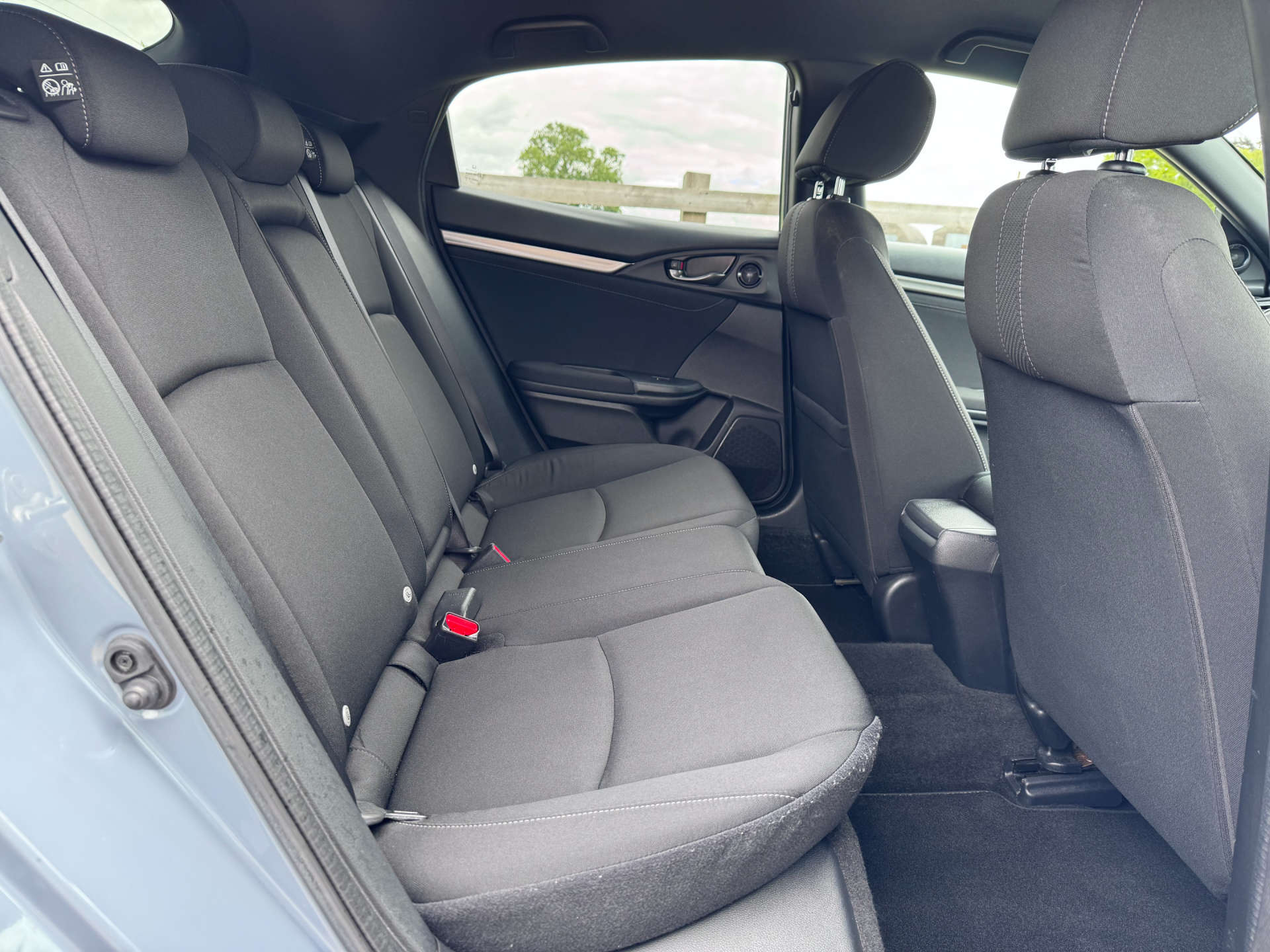 HONDA CIVIC 1.0 Civic SR VTec 5dr #34
