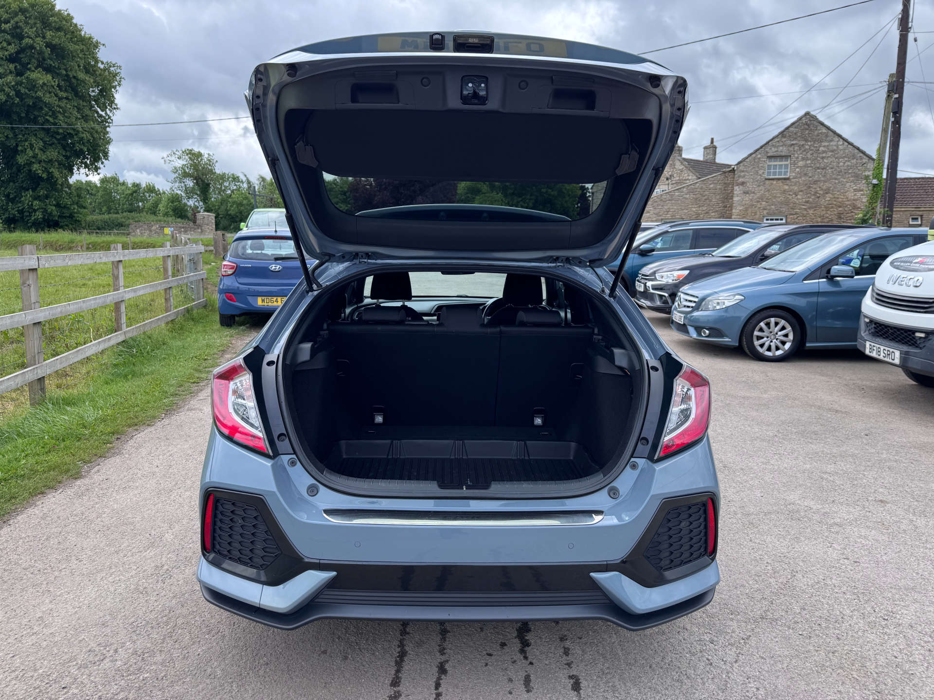 HONDA CIVIC 1.0 Civic SR VTec 5dr #37