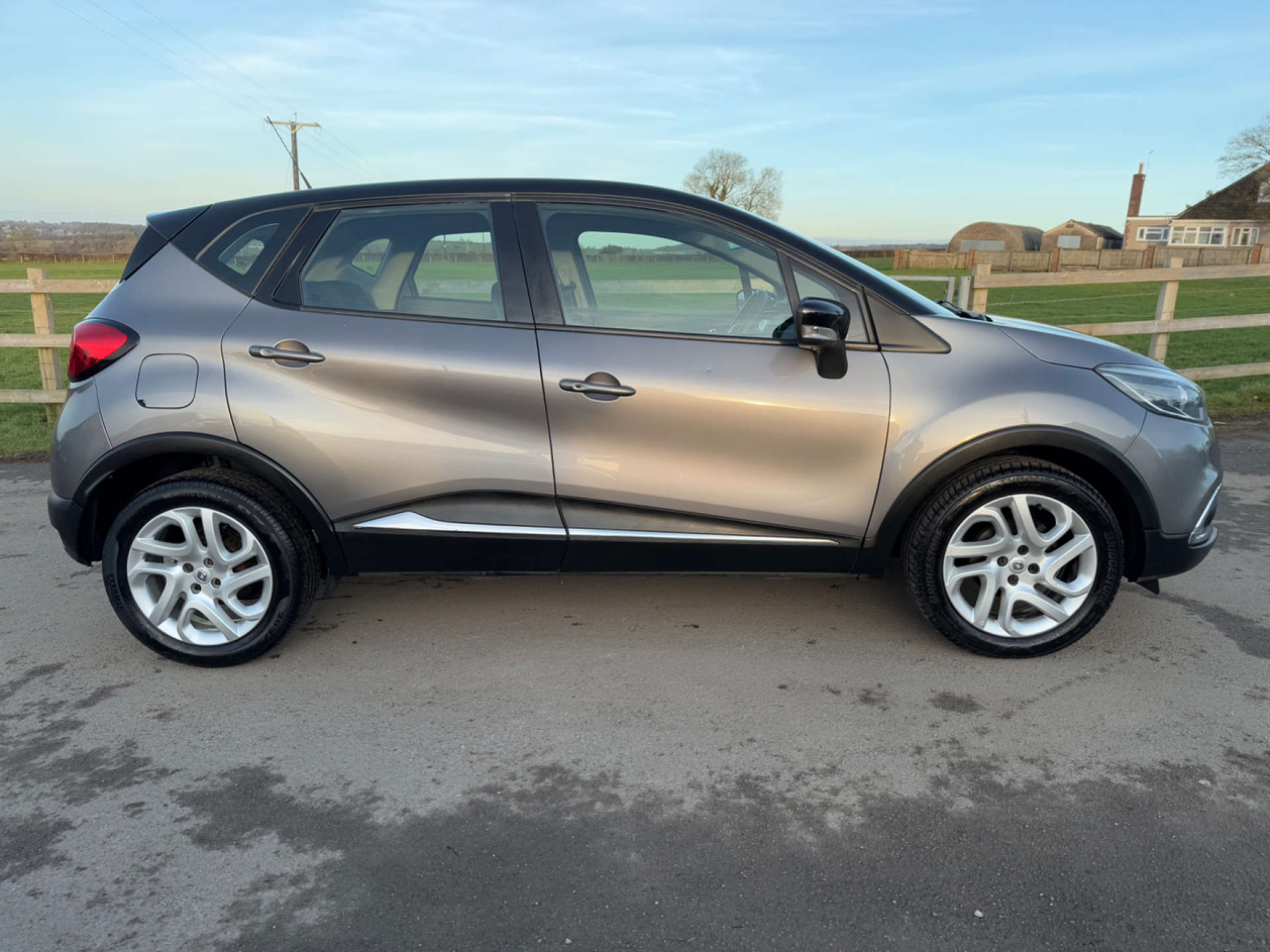 RENAULT CAPTUR 0.9 Captur Dynamique MediaNav Energy TCe S/S 5dr #4