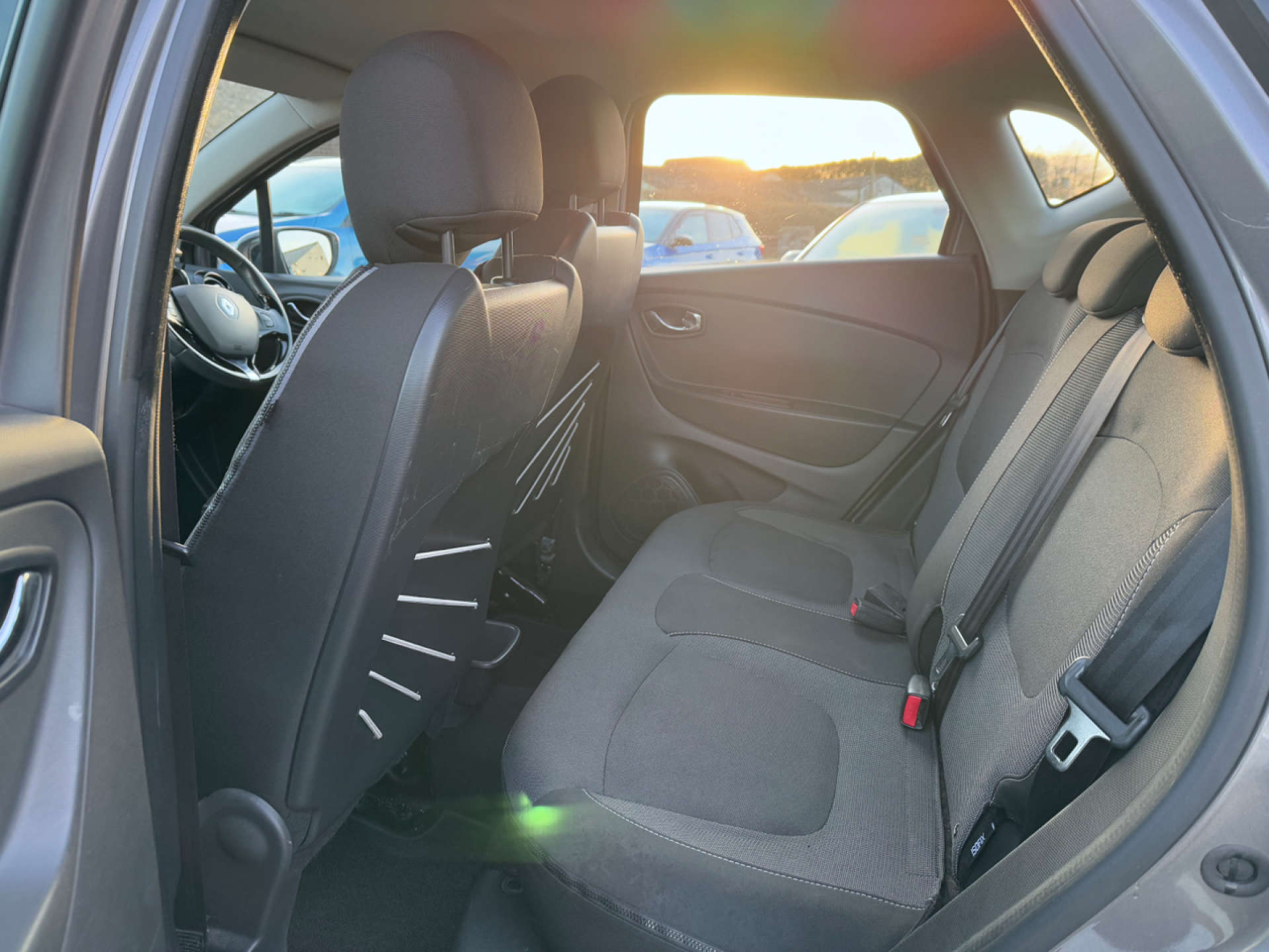 RENAULT CAPTUR 0.9 Captur Dynamique MediaNav Energy TCe S/S 5dr #22