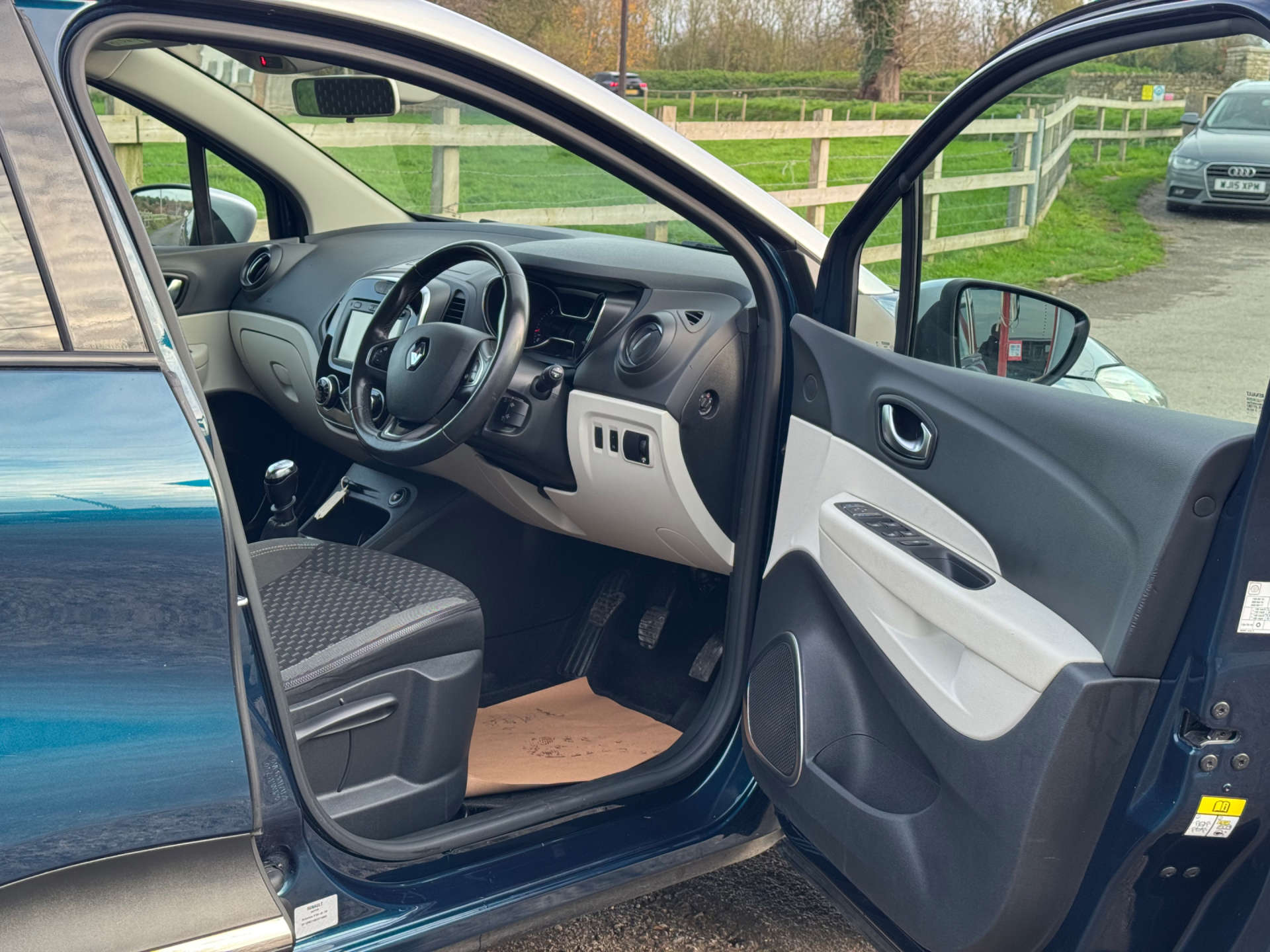 RENAULT CAPTUR 1.5 Captur Dynamique S Nav dCi 5dr #8