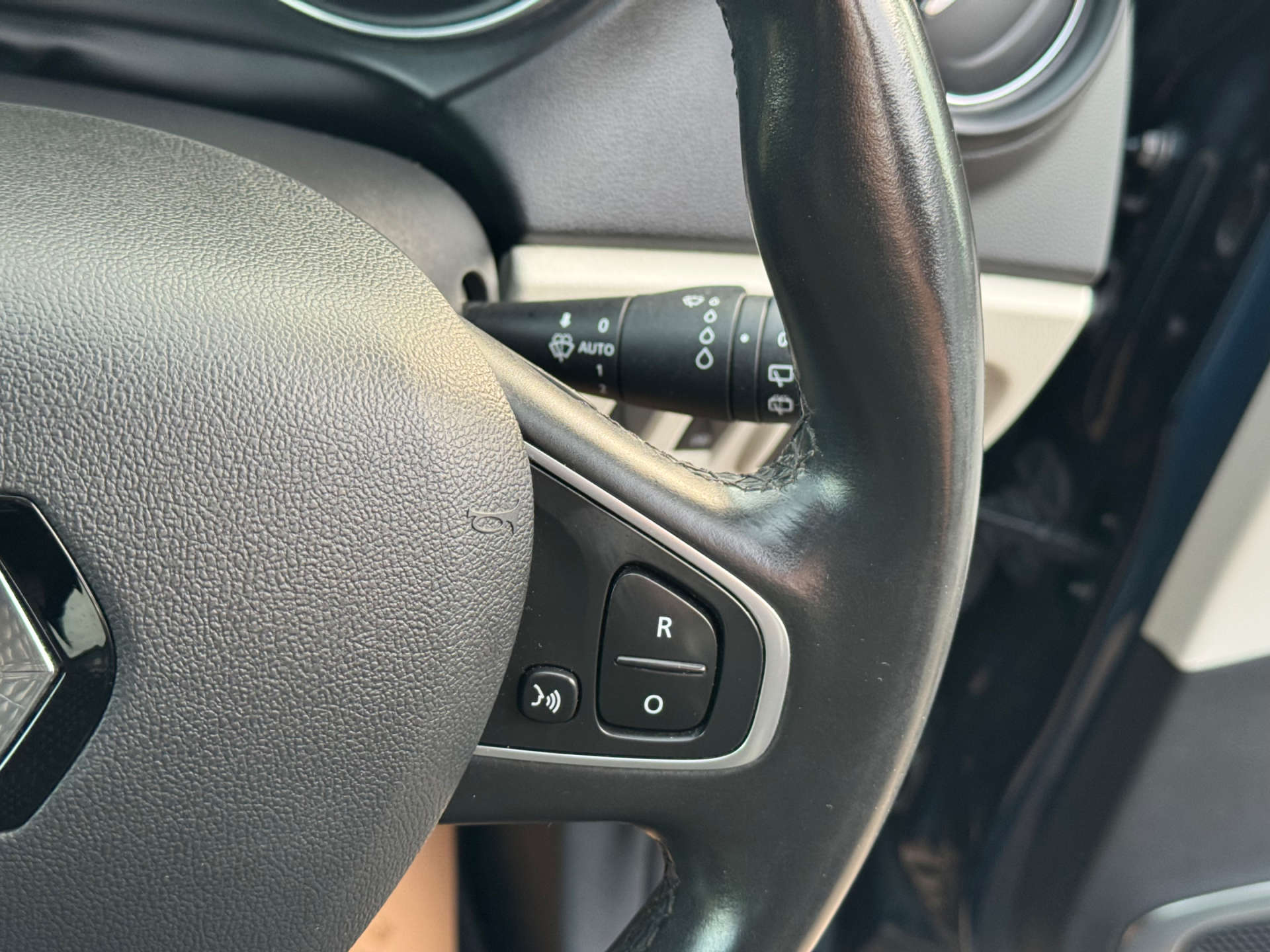 RENAULT CAPTUR 1.5 Captur Dynamique S Nav dCi 5dr #19