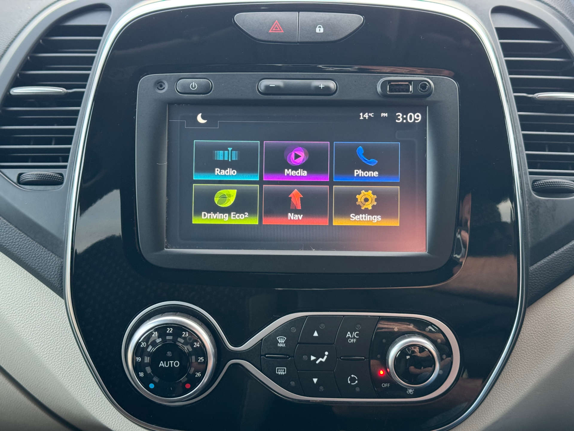 RENAULT CAPTUR 1.5 Captur Dynamique S Nav dCi 5dr #23