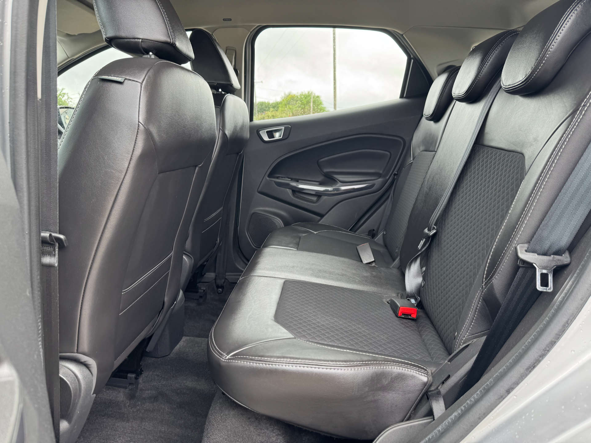 FORD ECOSPORT 1.0 EcoSport Titanium T 5dr #29