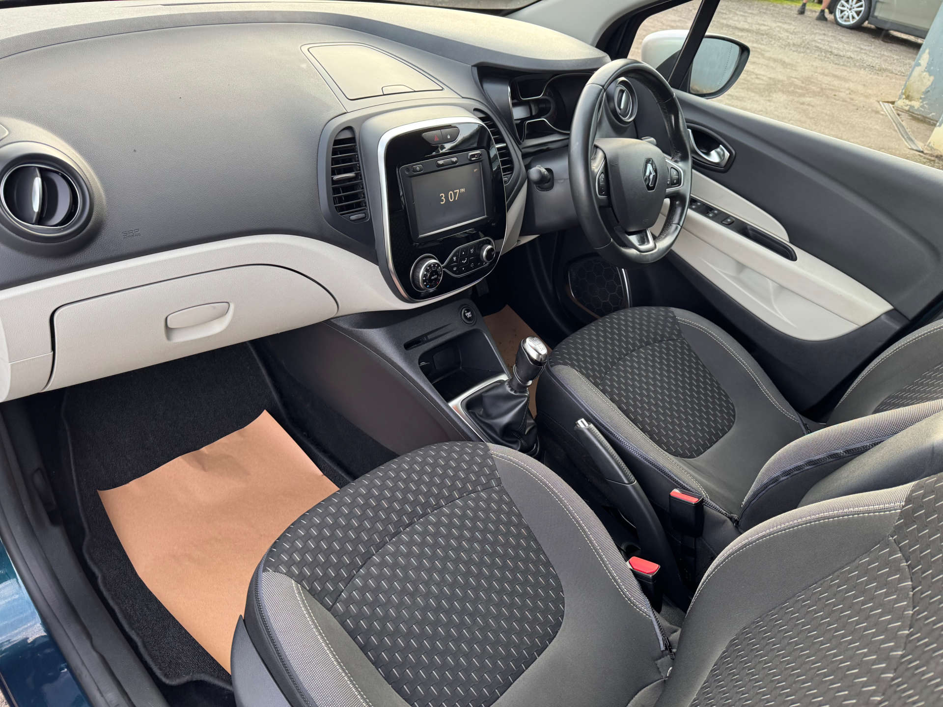 RENAULT CAPTUR 1.5 Captur Dynamique S Nav dCi 5dr #33