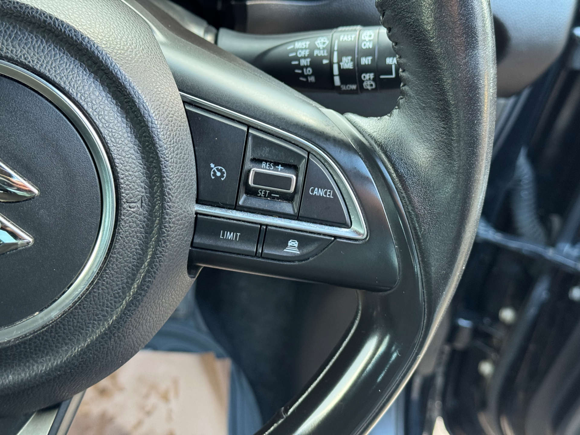 SUZUKI SWIFT 1.0 Swift SZ5 Boosterjet SHVS 5dr #16