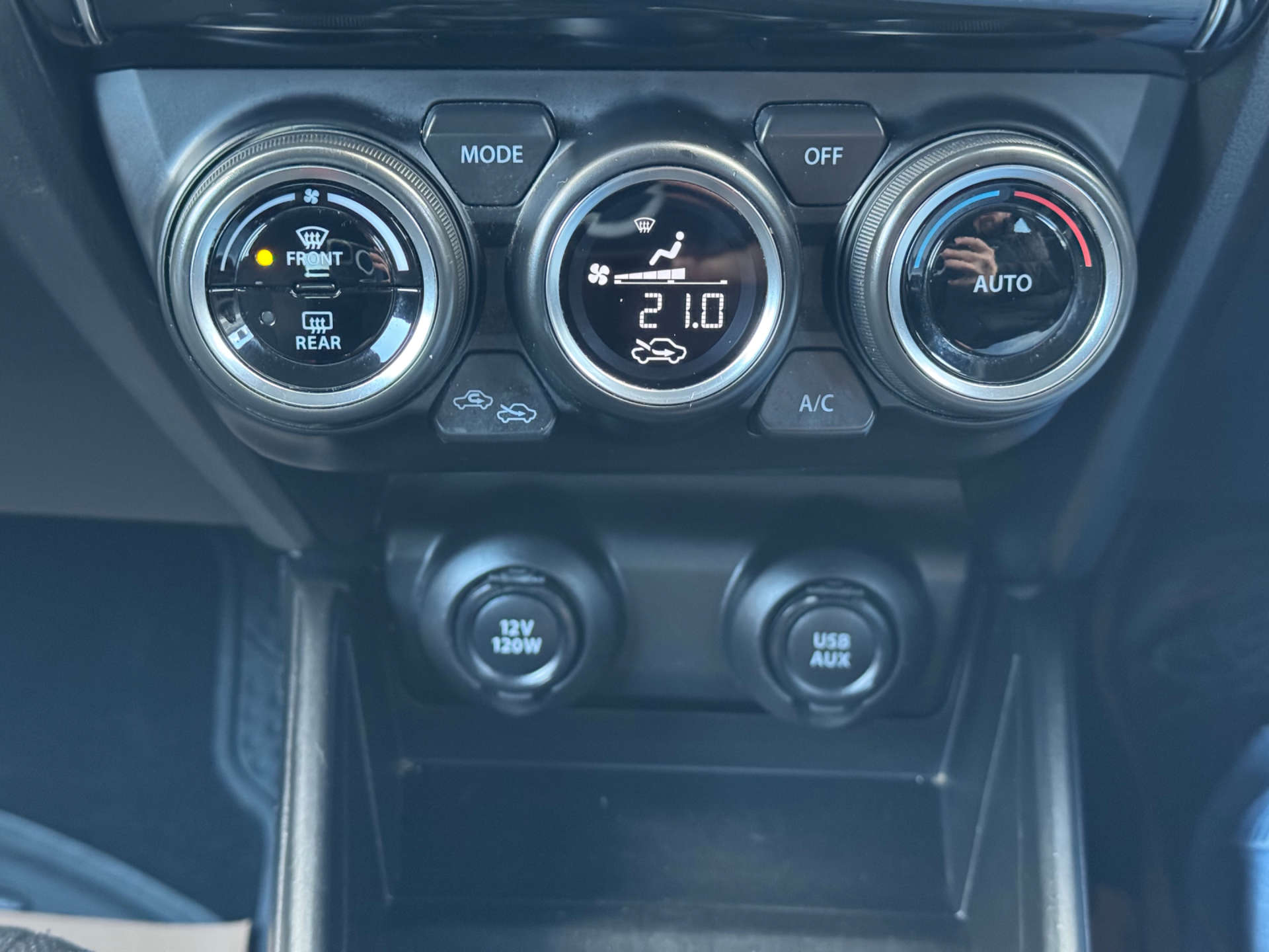 SUZUKI SWIFT 1.0 Swift SZ5 Boosterjet SHVS 5dr #25