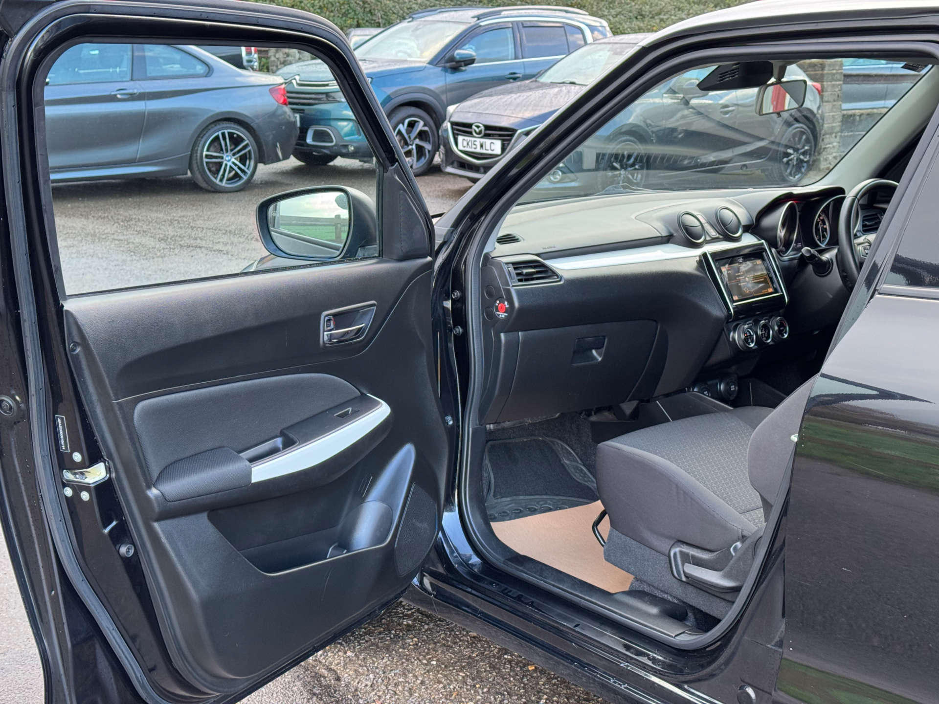 SUZUKI SWIFT 1.0 Swift SZ5 Boosterjet SHVS 5dr #27