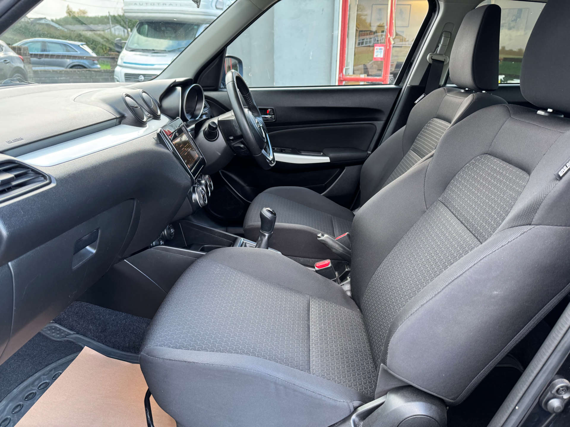 SUZUKI SWIFT 1.0 Swift SZ5 Boosterjet SHVS 5dr #28