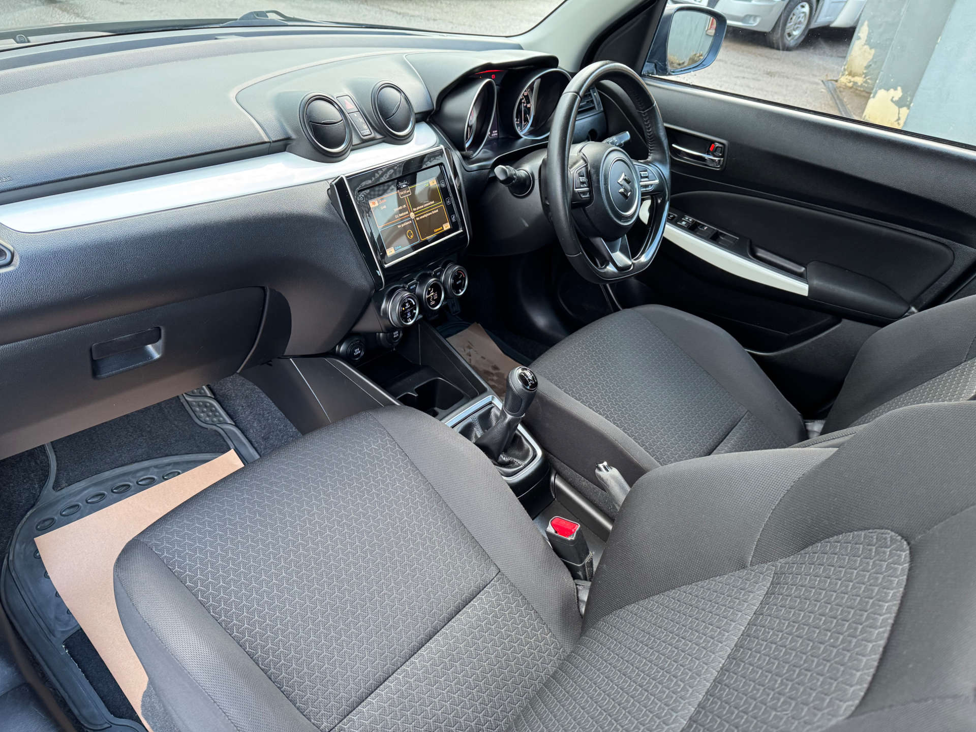 SUZUKI SWIFT 1.0 Swift SZ5 Boosterjet SHVS 5dr #30