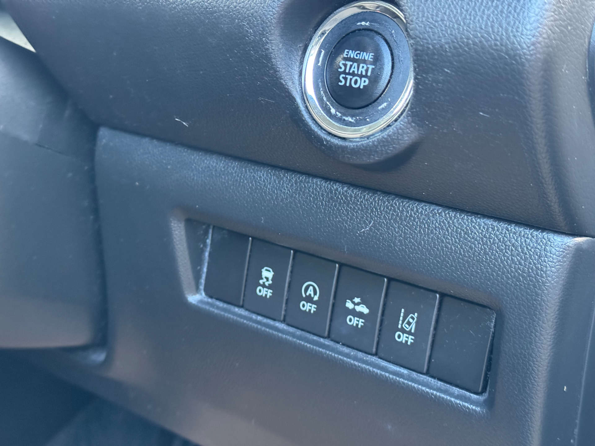 SUZUKI SWIFT 1.0 Swift SZ5 Boosterjet SHVS 5dr #32